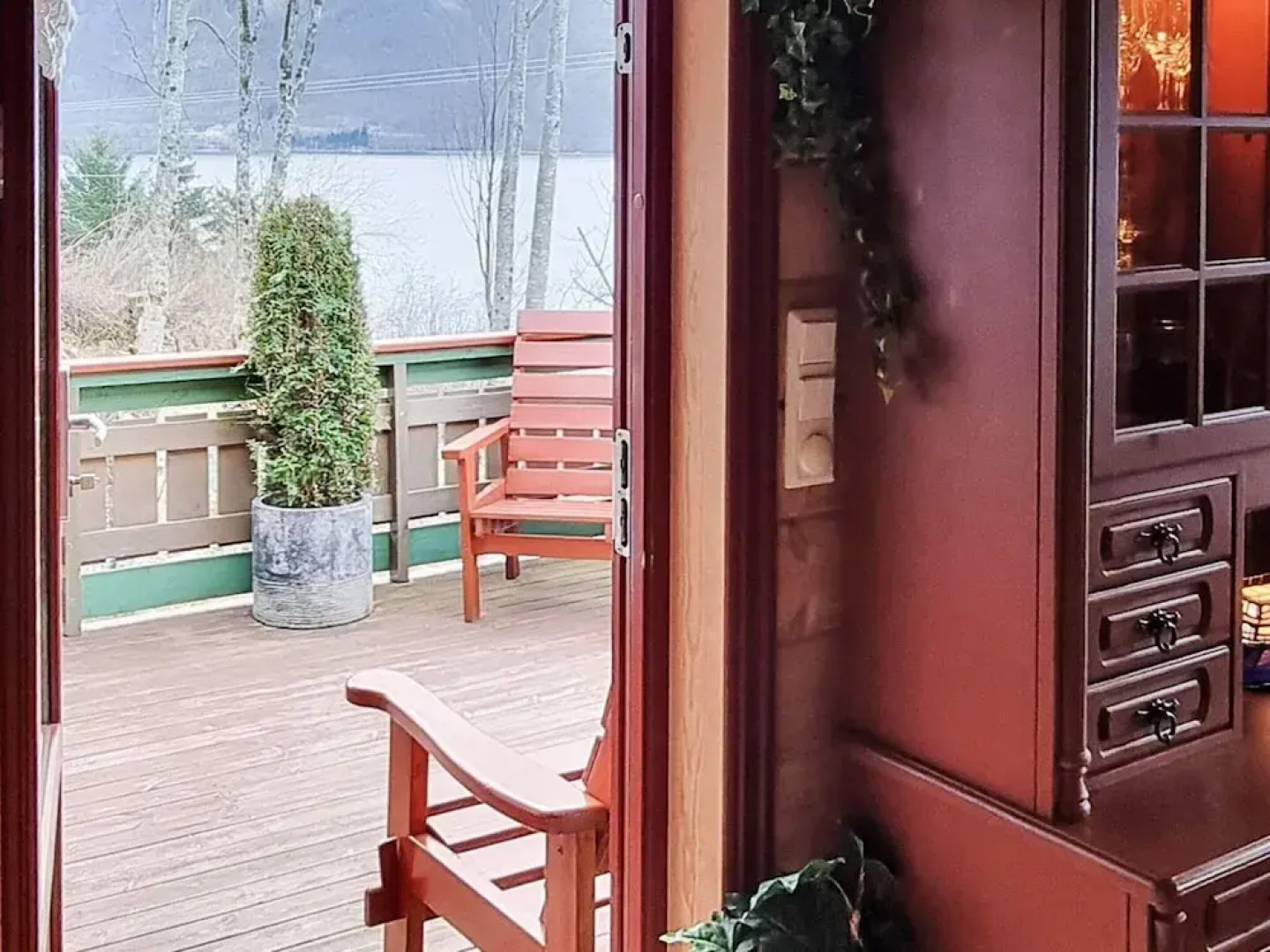 Holiday Home in Hundeidvik