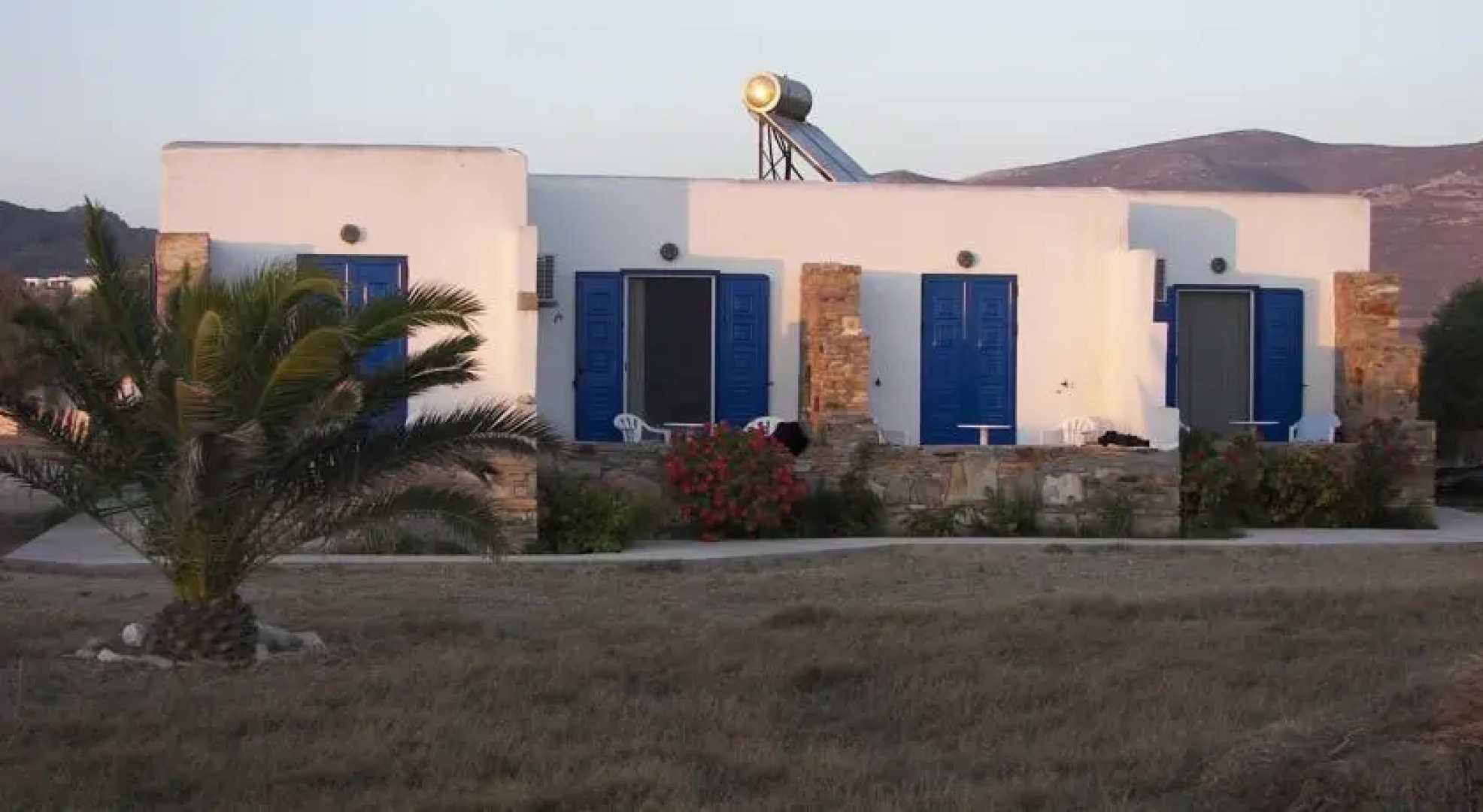 Hippocampus Club Naxos