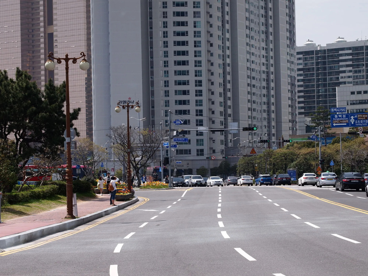 Dongbaekseom Guest House