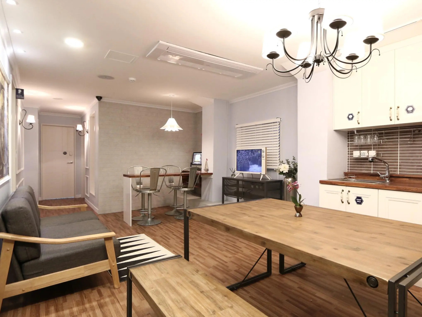 Blue Boat Hostel Myeongdong