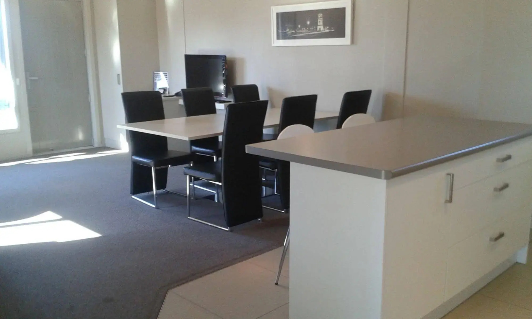 South Street West Motel