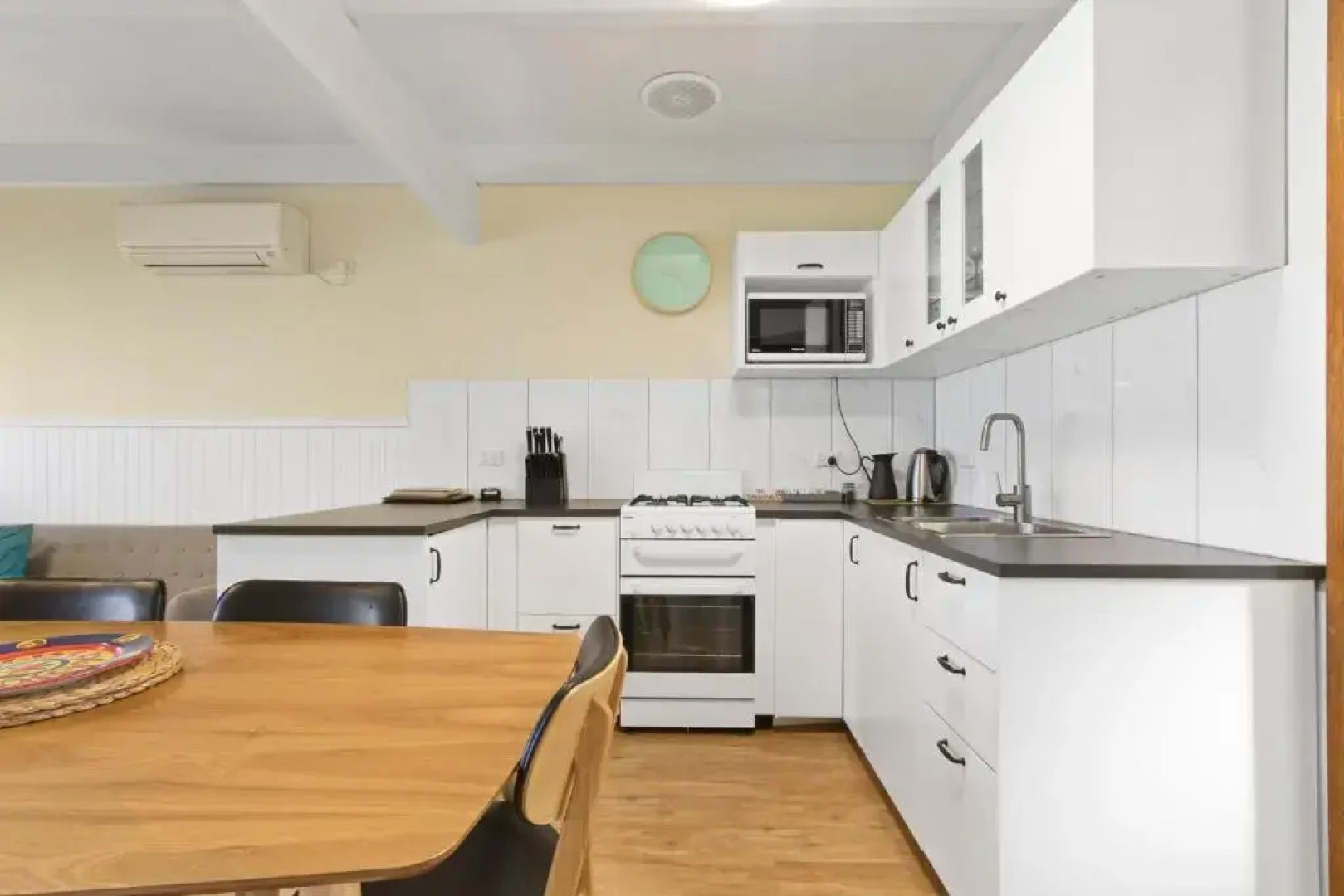 Unit 4 @ Ocean Bridge