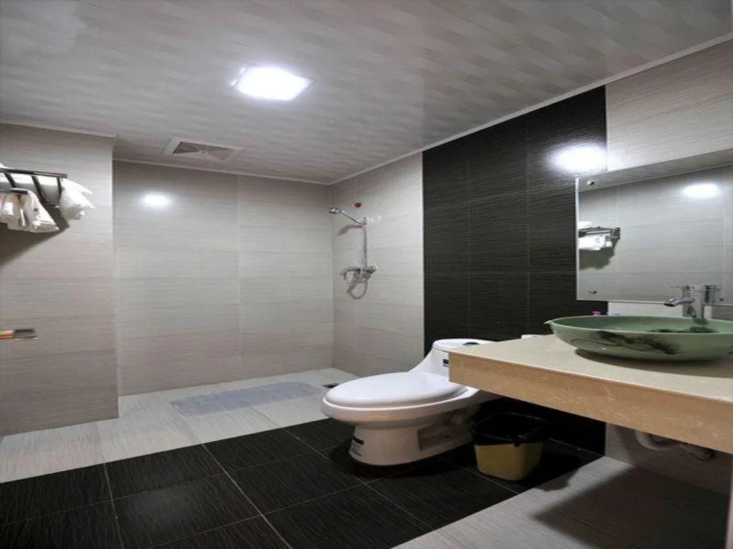 Quanzhou For You Theme Hotel Linzhang Branch