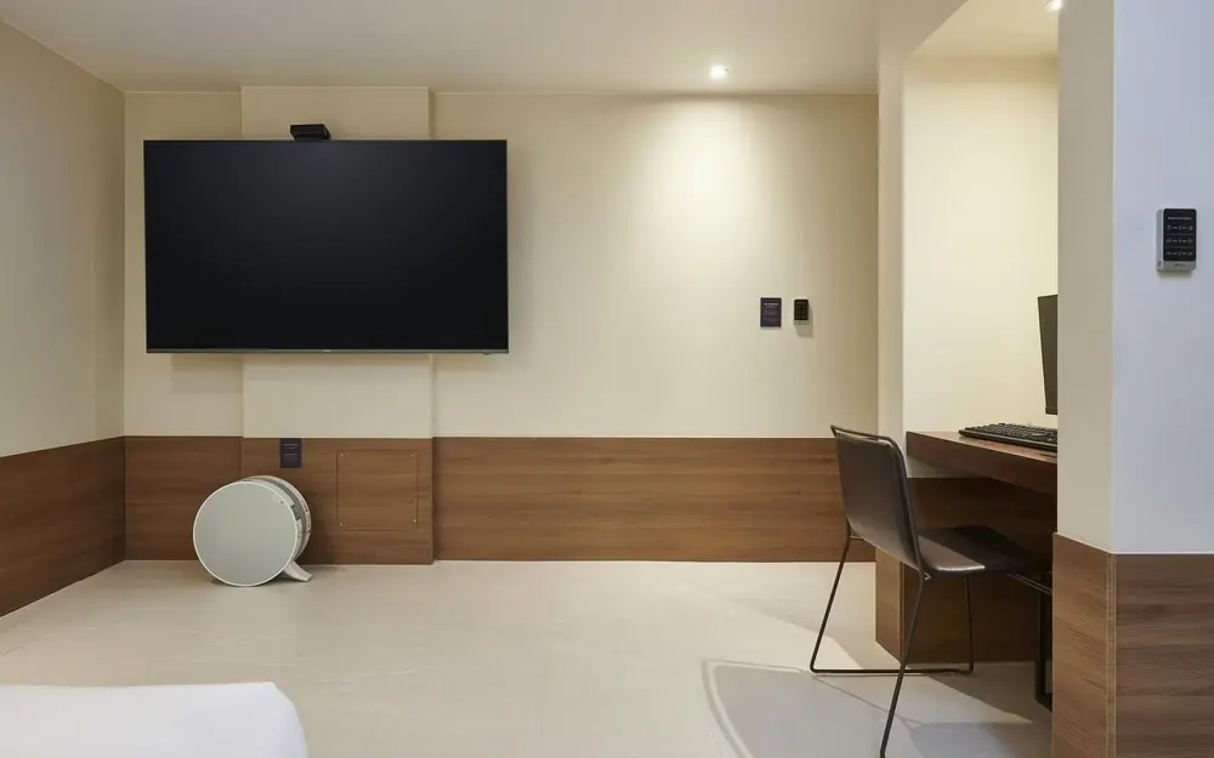 Seosan Lake Park Just Sleep Hotel