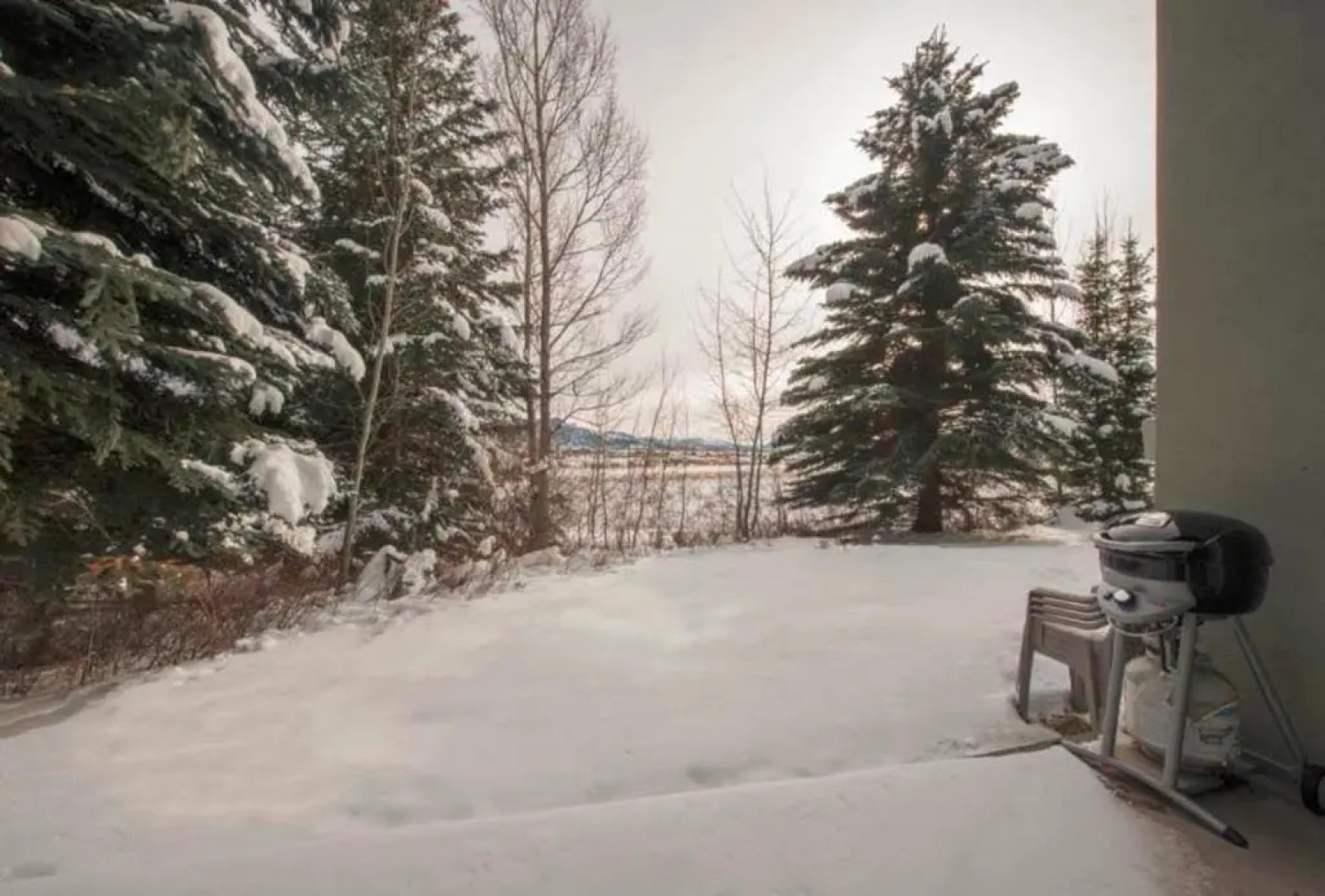 JHRL - Slope-side Four Seasons 1 #1 Condo - Walk to Tram