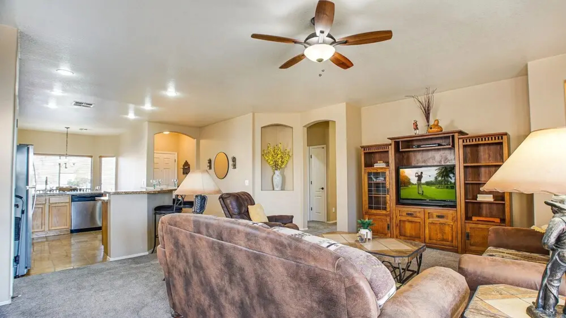 120th Avondale 3 Bedroom Home by RedAwning