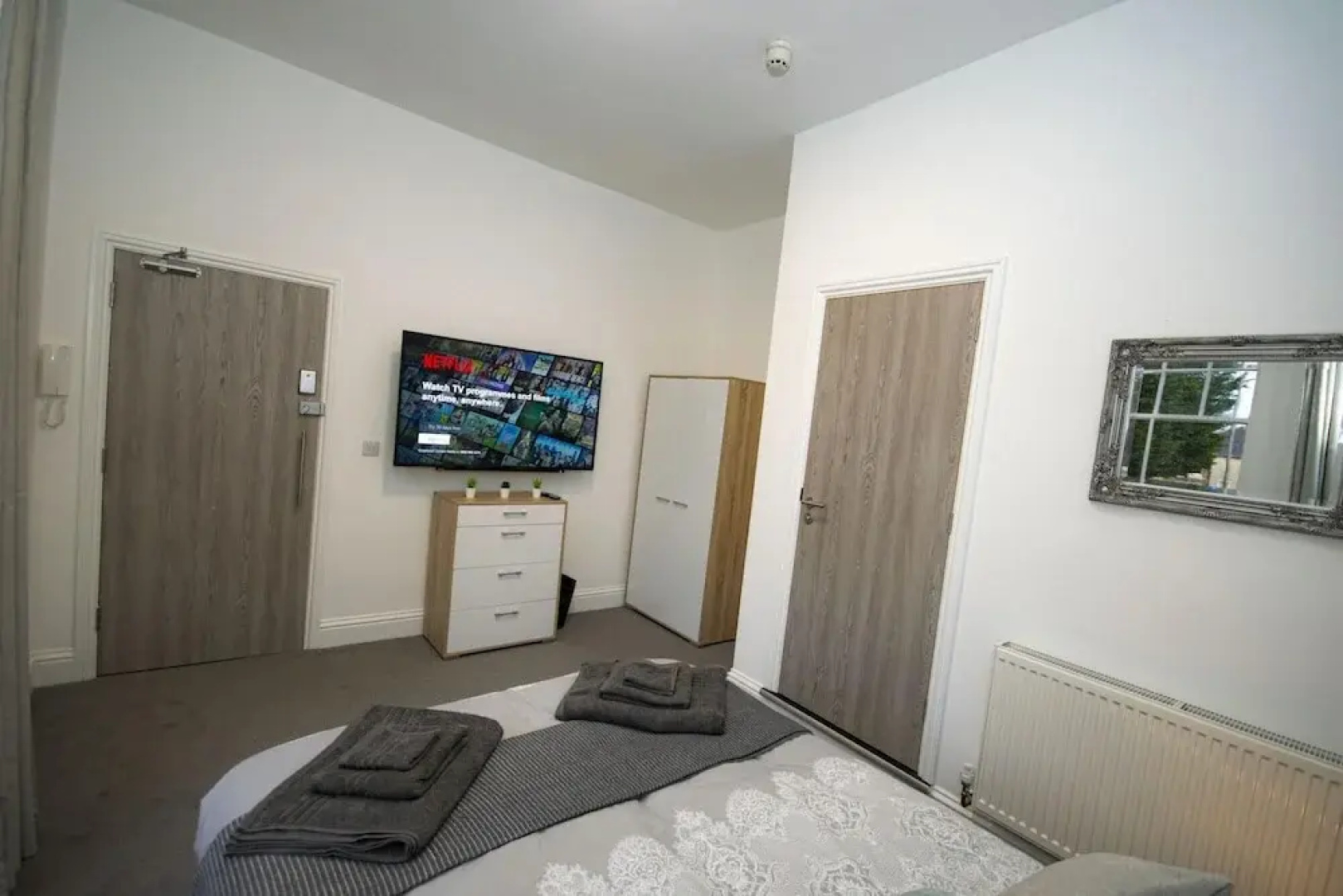 Trelu - Self Catering Three Bedroom Ground Floor Property