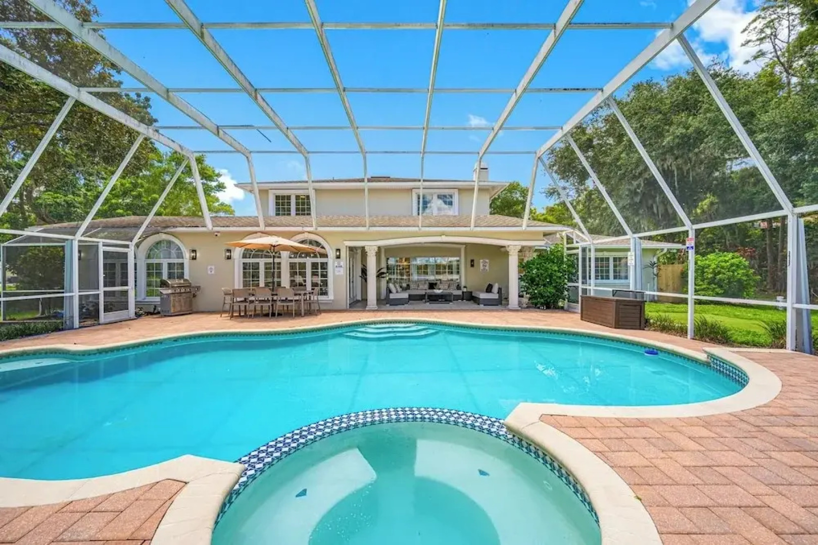 Exquisite Villa With Pool&games- 18 Guests