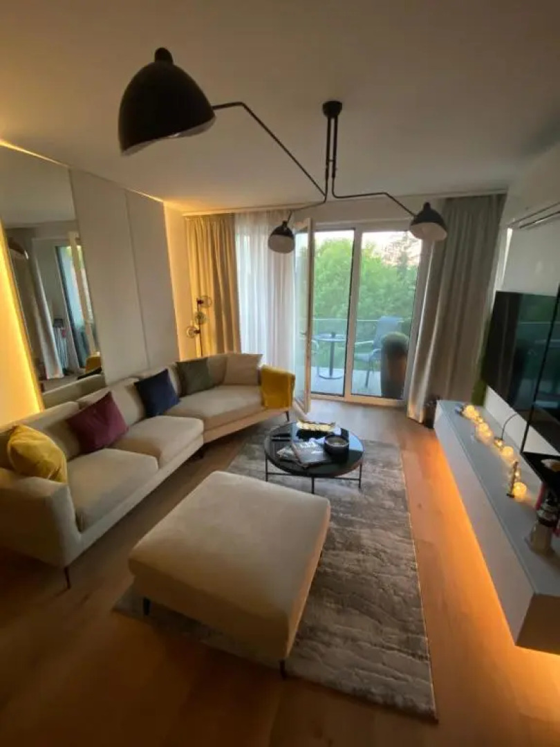 Premium Lelle Waterfront Resort Bonnie