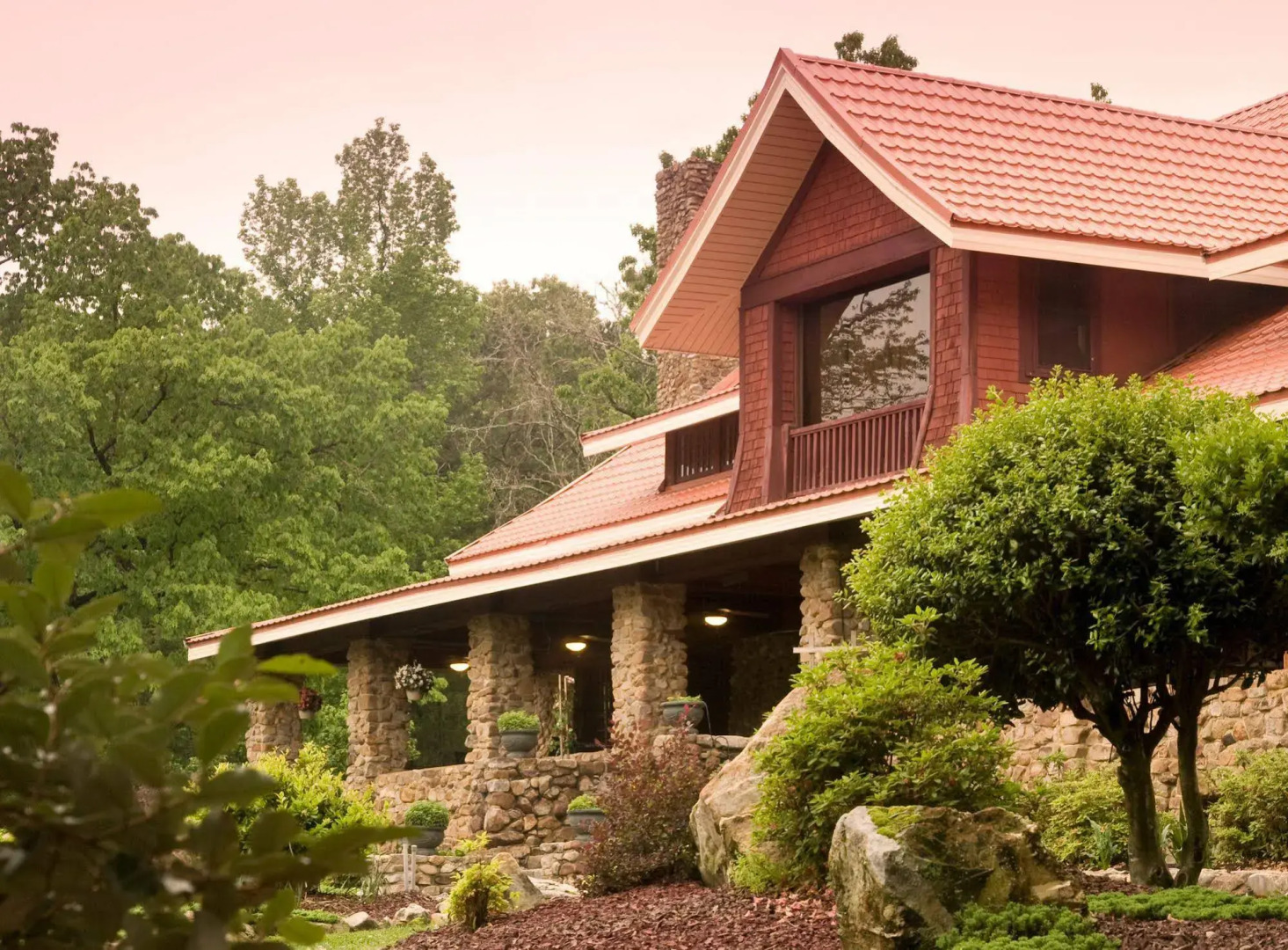 Hilltop Manor Bed and Breakfast