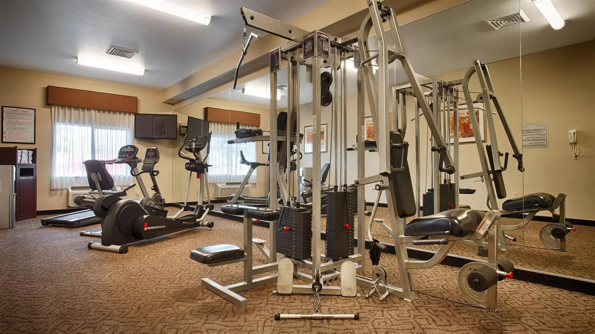 Best Western Oasis Inn