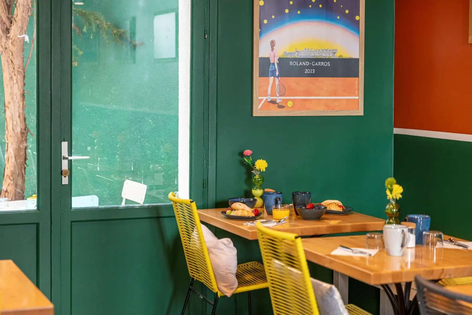 Hotel Olympic Paris Boulogne by Patrick Hayat