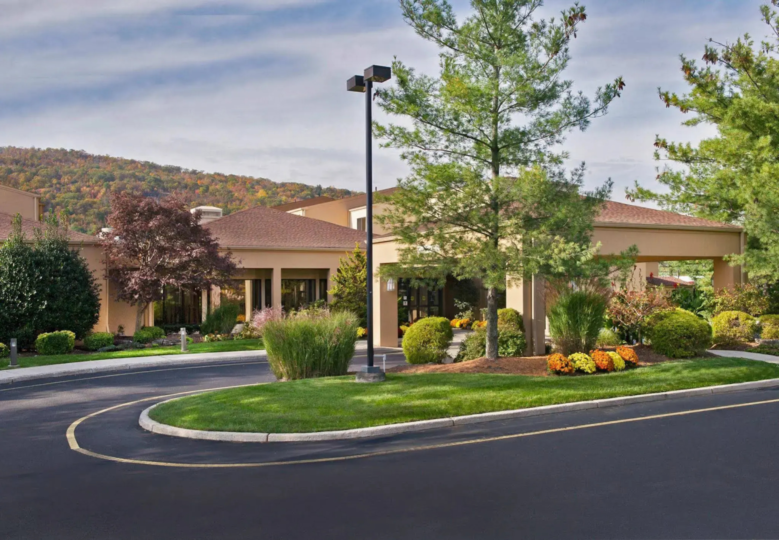 Courtyard by Marriott Mahwah
