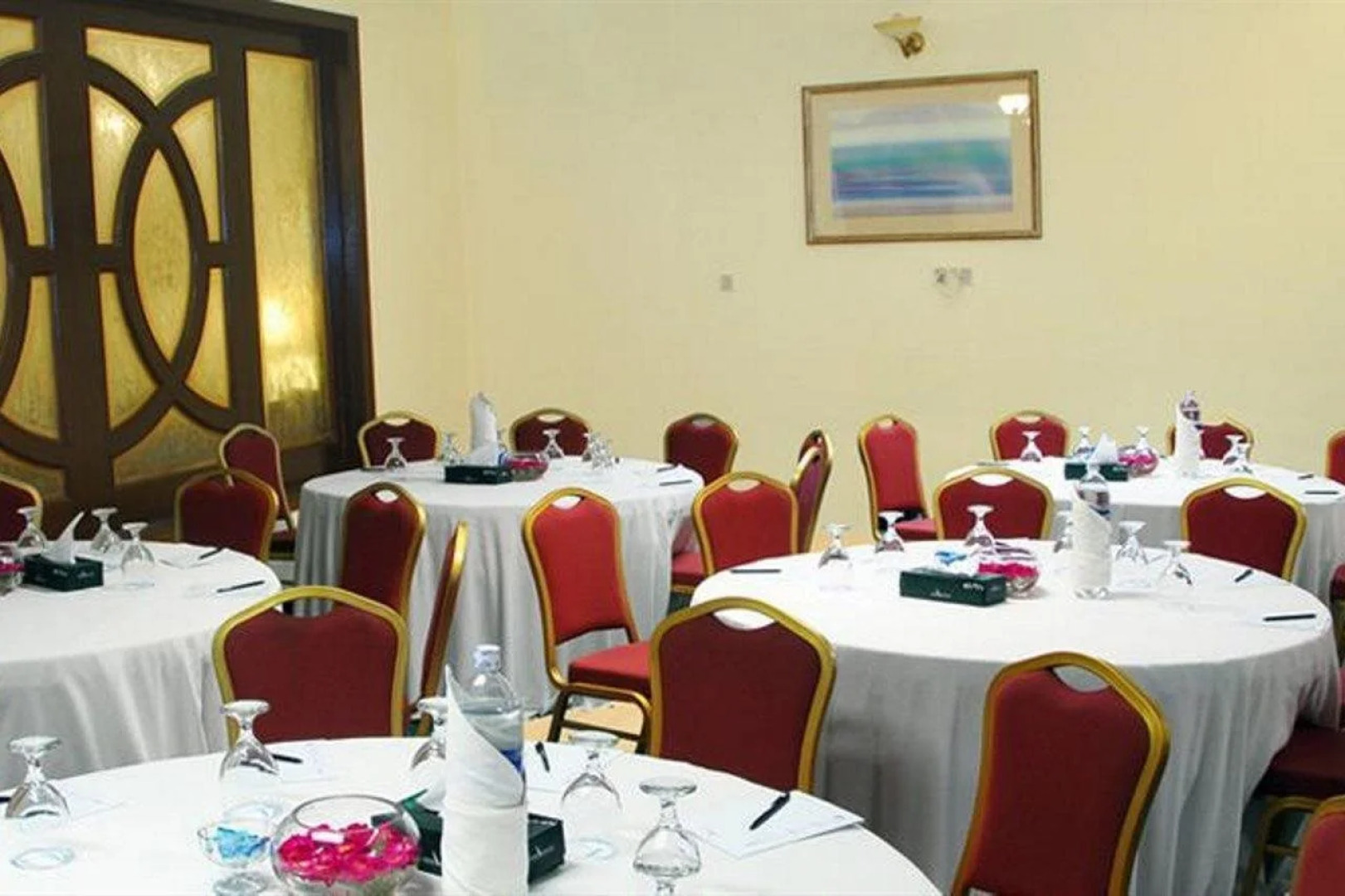 Avari Xpress - School Road