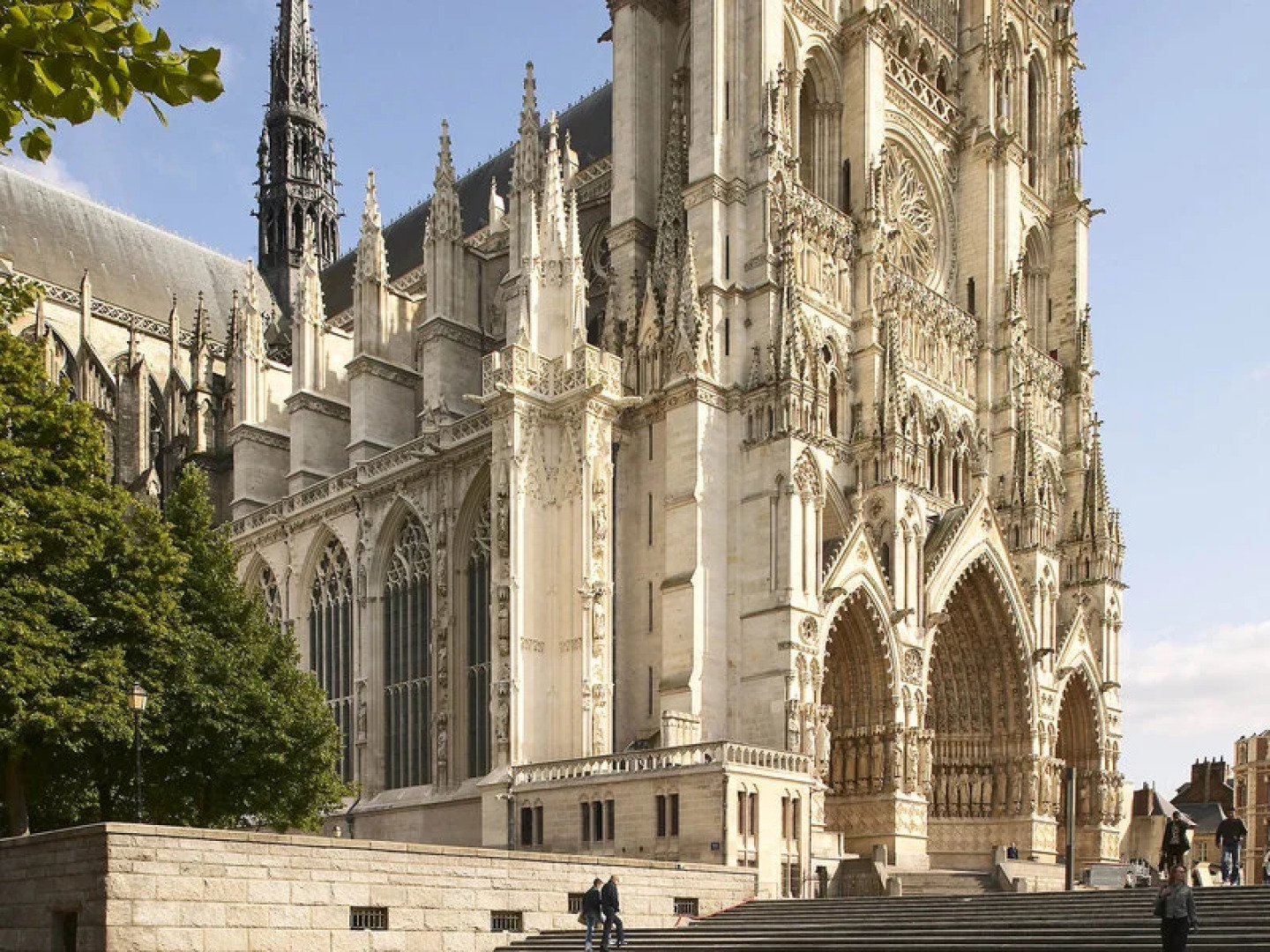 B&B HOTEL Amiens Centre Cathédrale