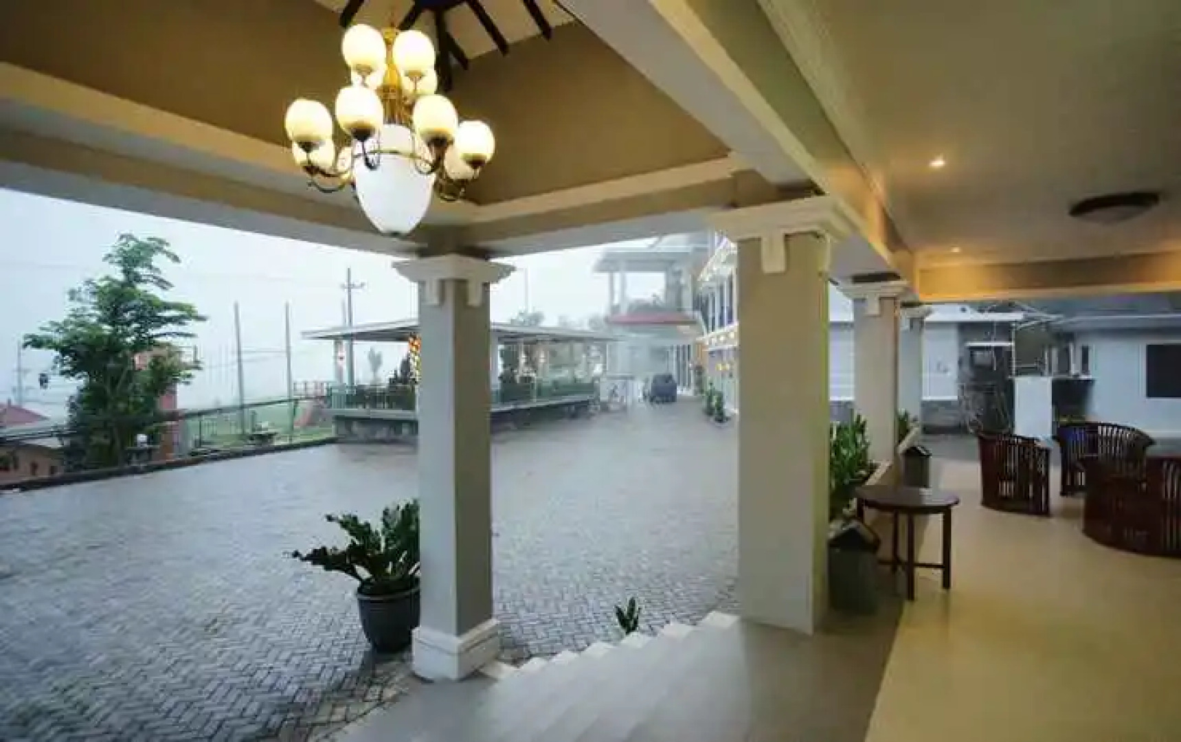 OYO 309 Avila Ketapan Rame Hotel