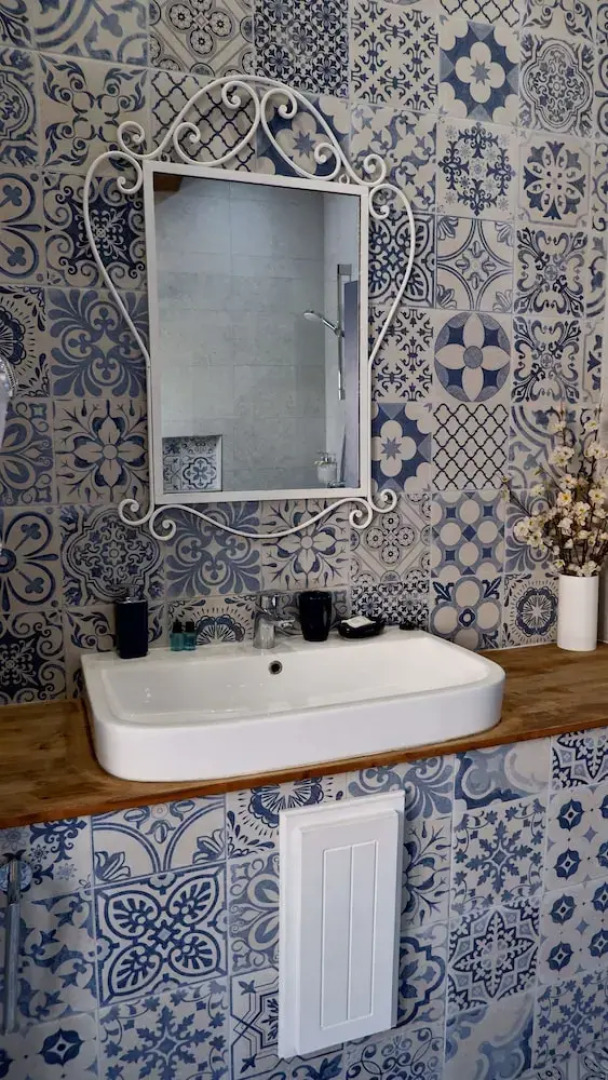 Village Knights Accommodation