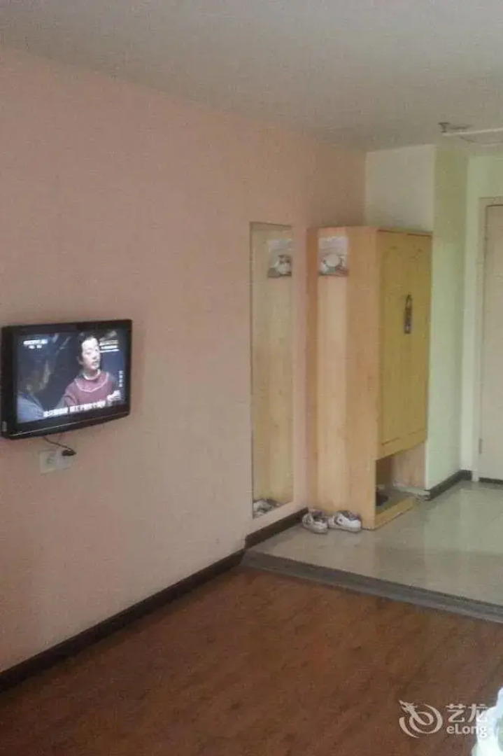 Yonggang Business Hotel