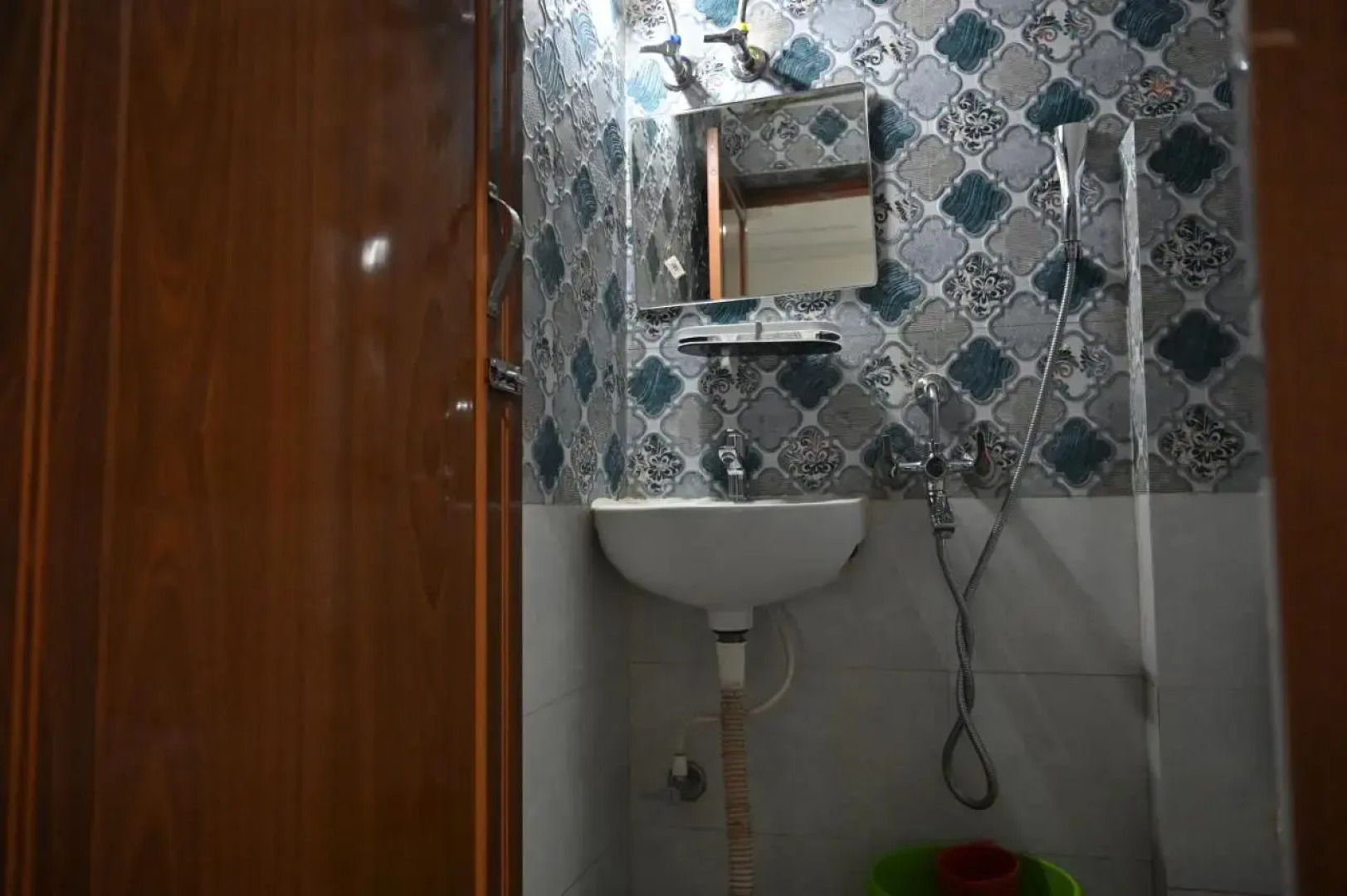 OYO 27950 Hotel Priyanka International