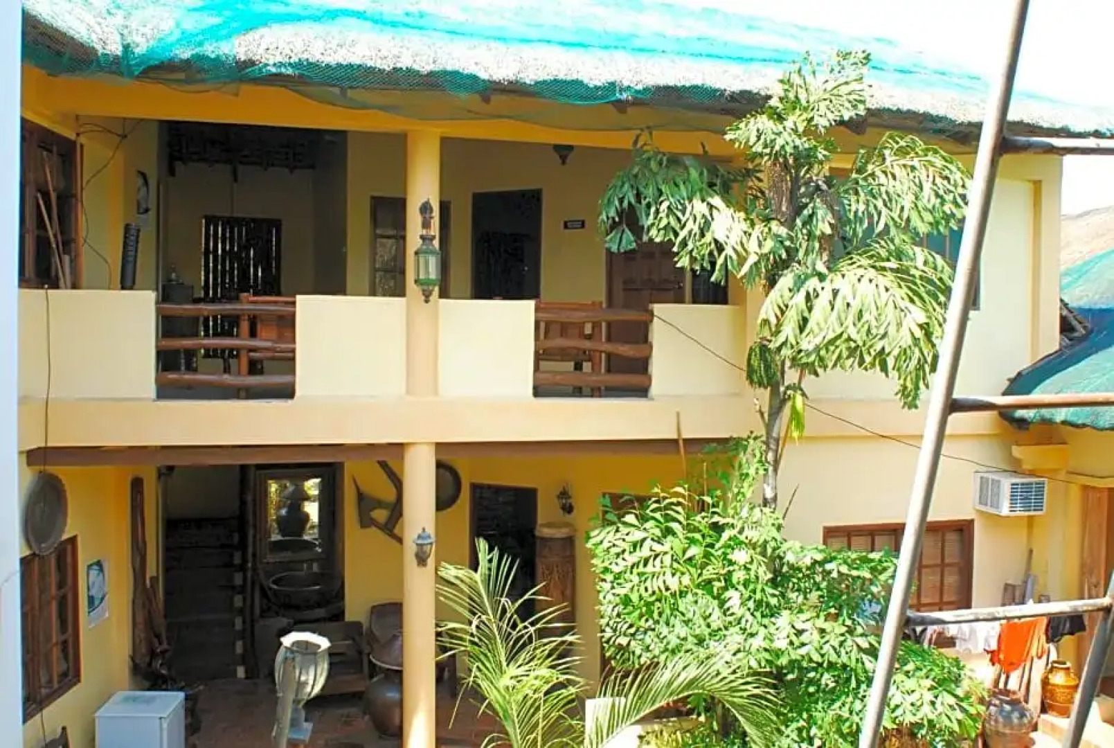 Casa Manuel Resort & Hotel