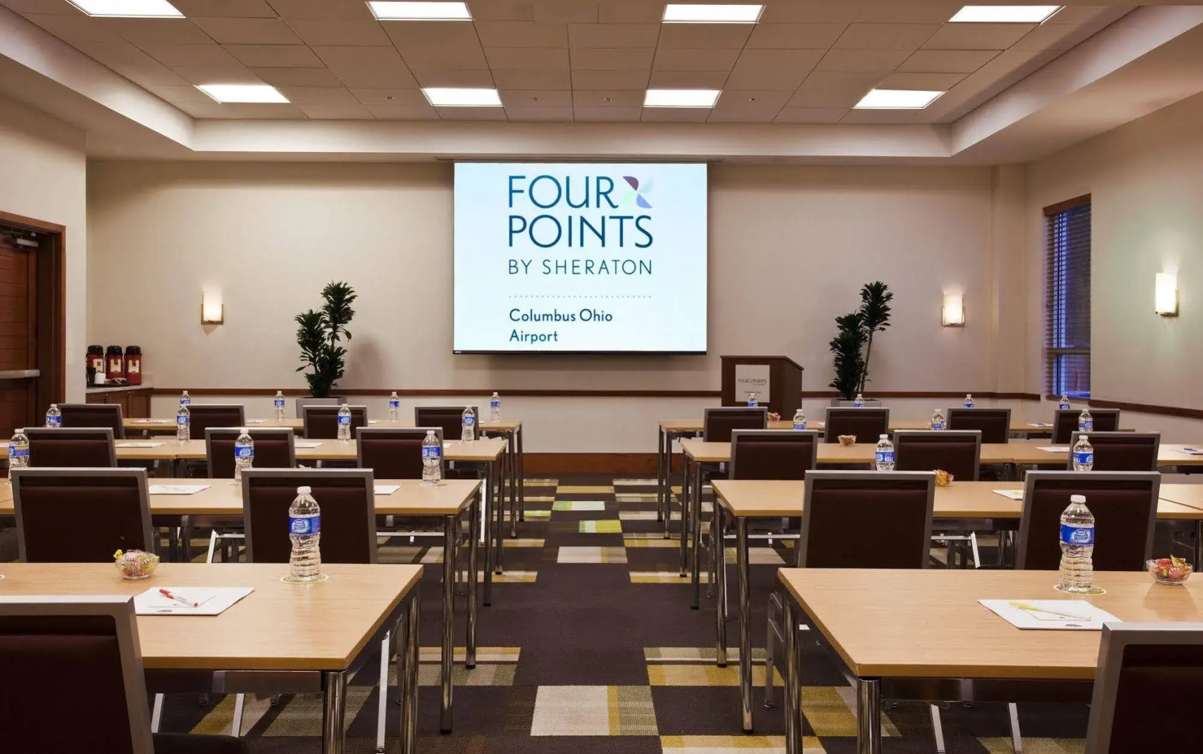 Holiday Inn Express Columbus Airport - Easton by IHG