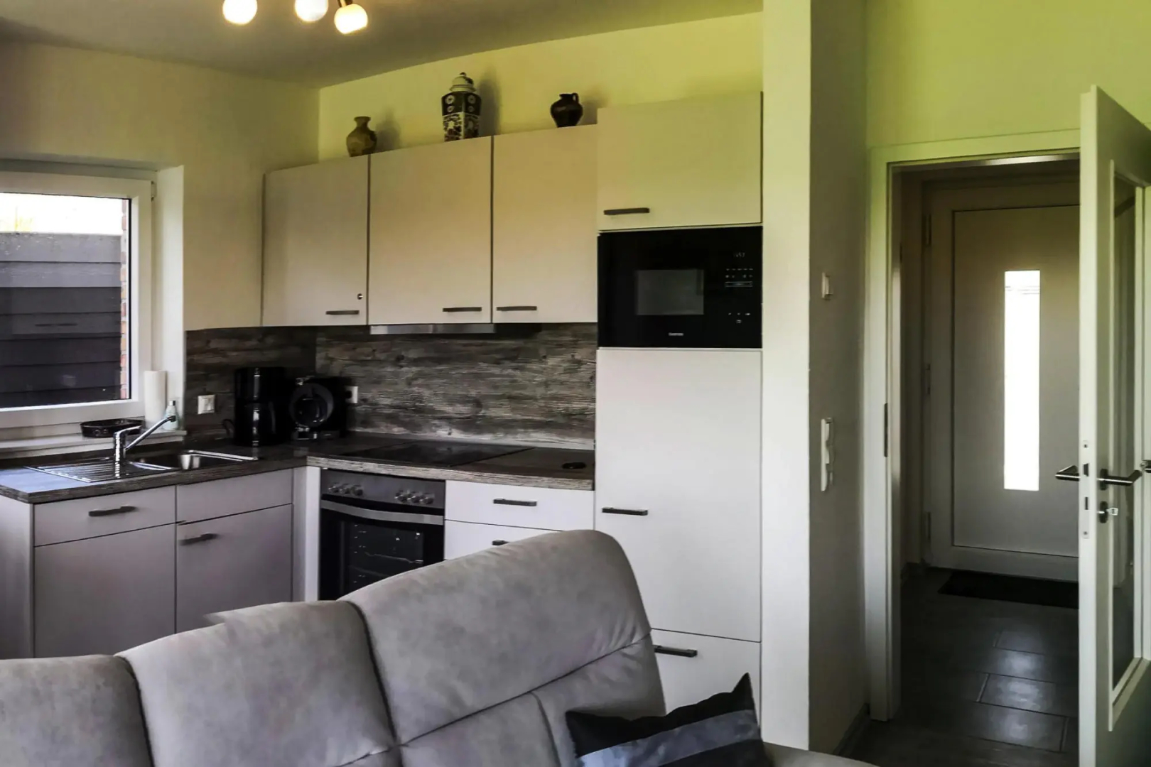 Townhouse, Tossens In Tossens