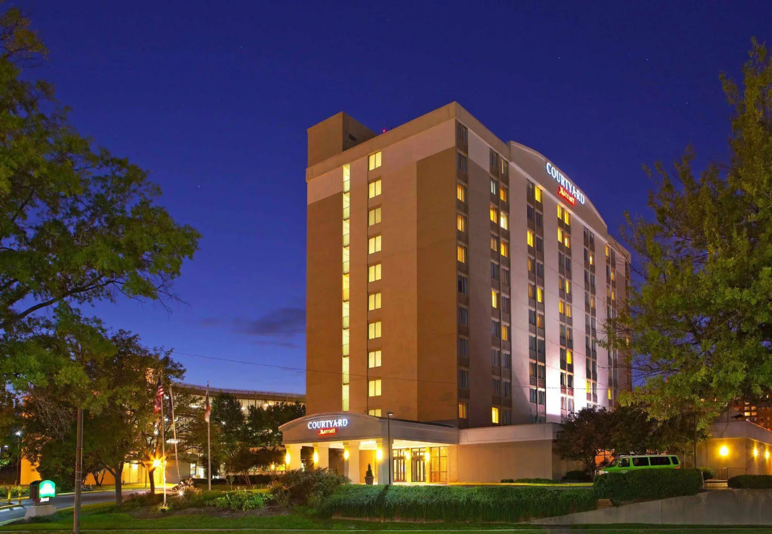 Courtyard by Marriott Alexandria Pentagon South