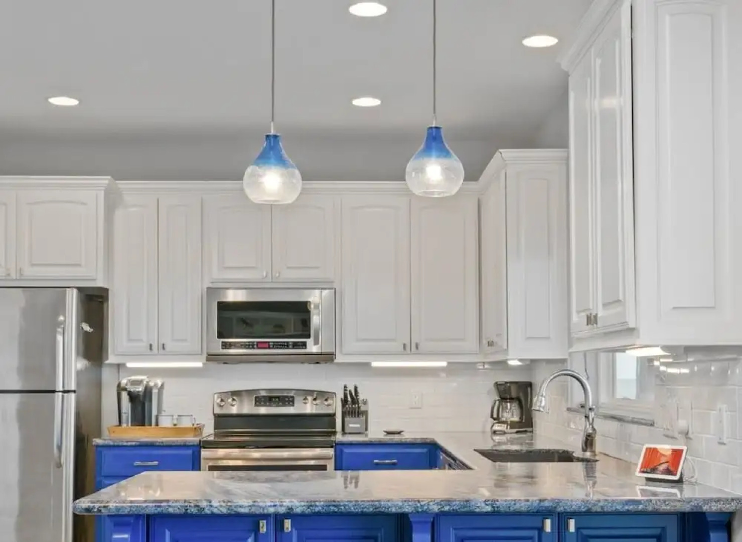 Just One More Day 4 Bedroom Home by RedAwning