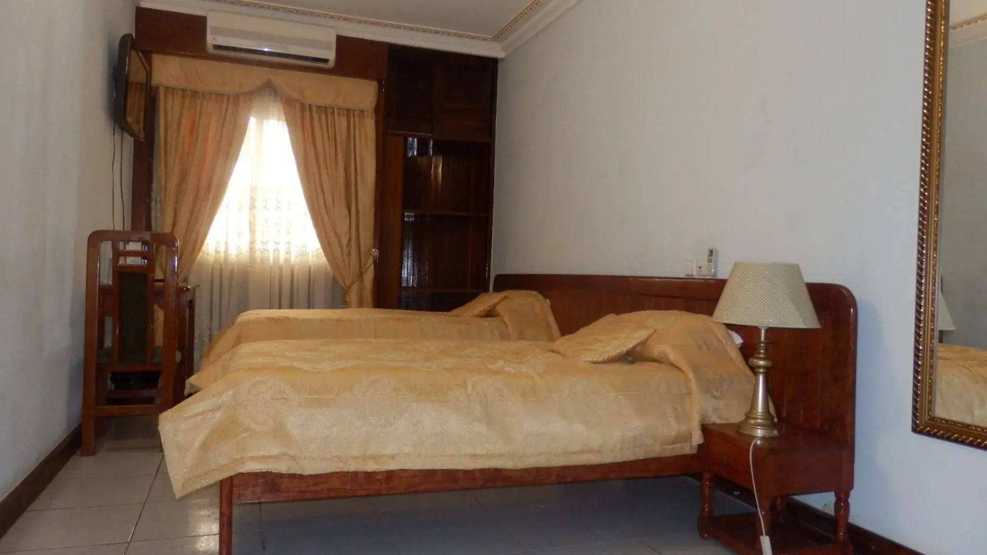 Afrique Hotel Douala Airport