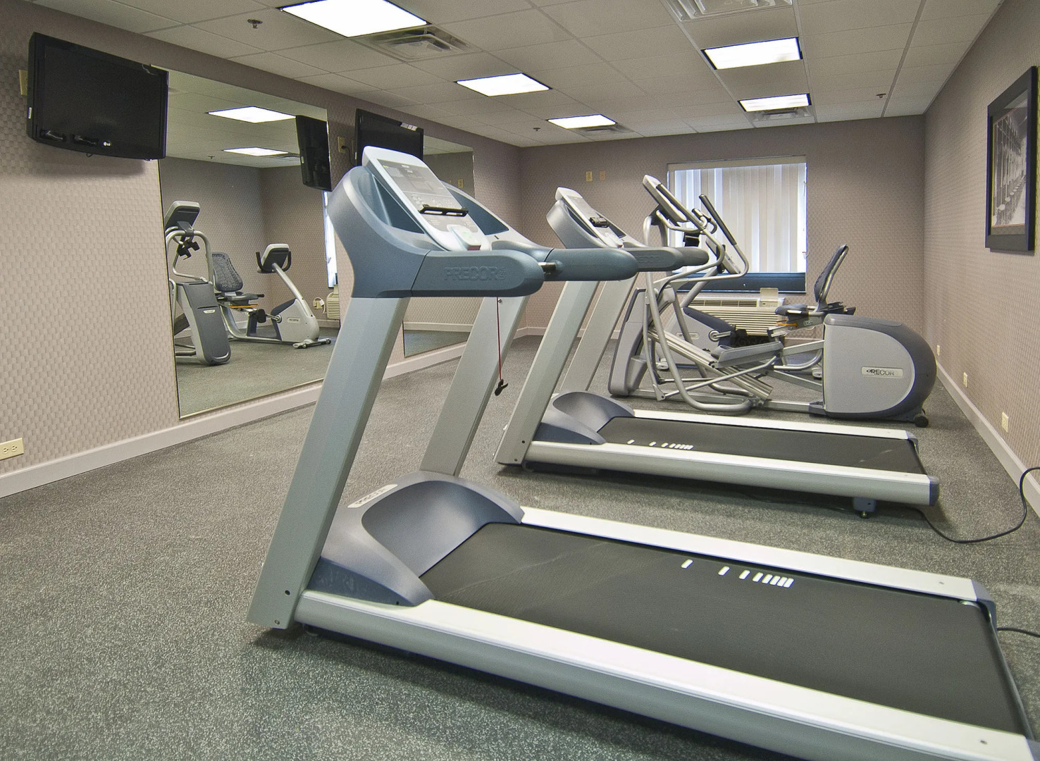 Holiday Inn Express & Suites Jackson / Pearl Intl Airport by IHG