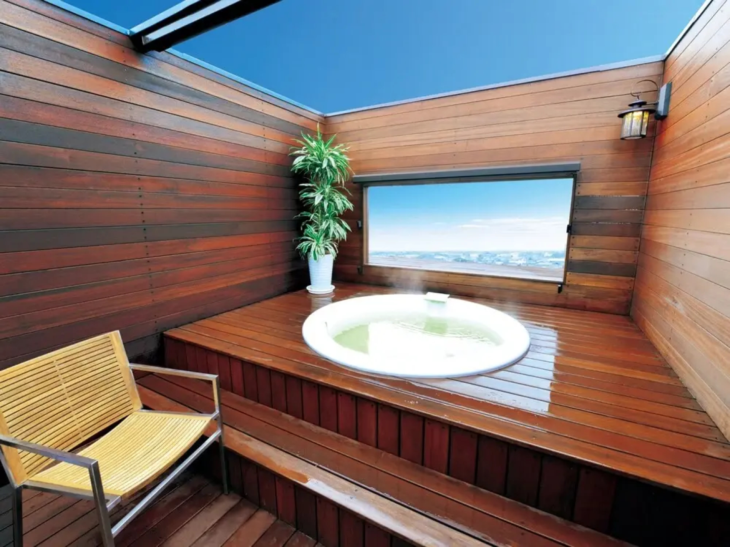 Shirako New Seaside Hotel