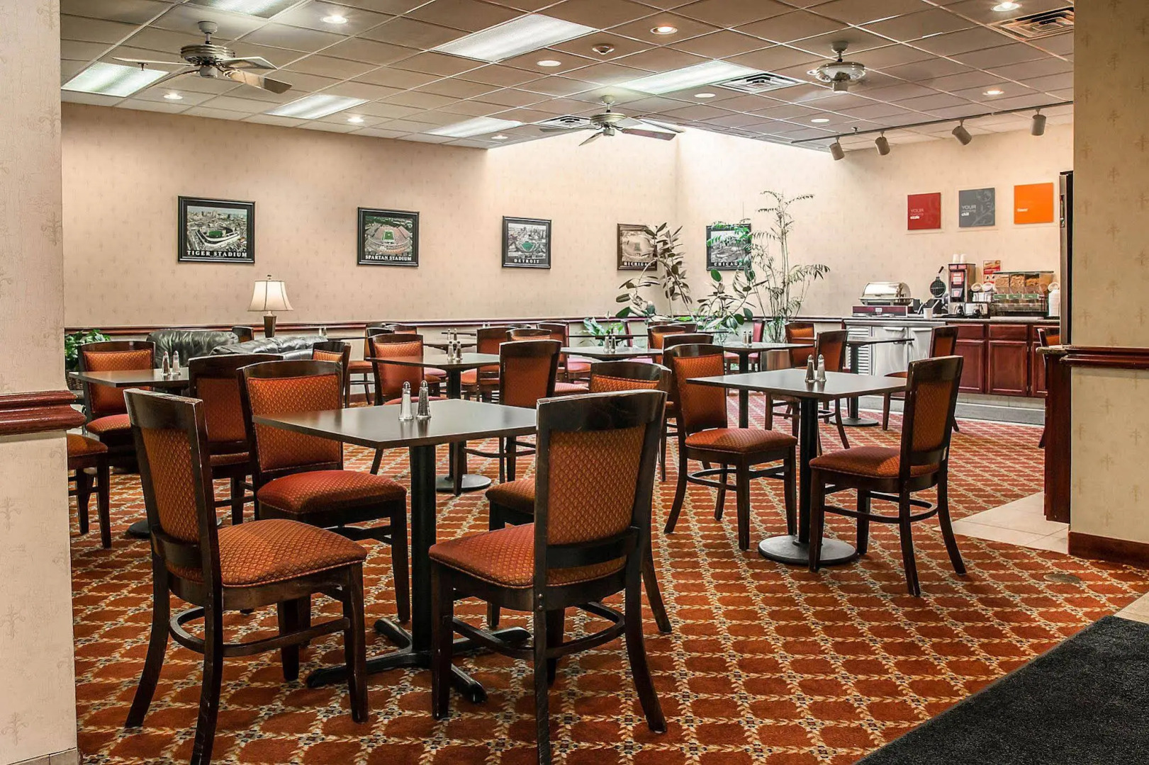 American Inn & Suites Waterford