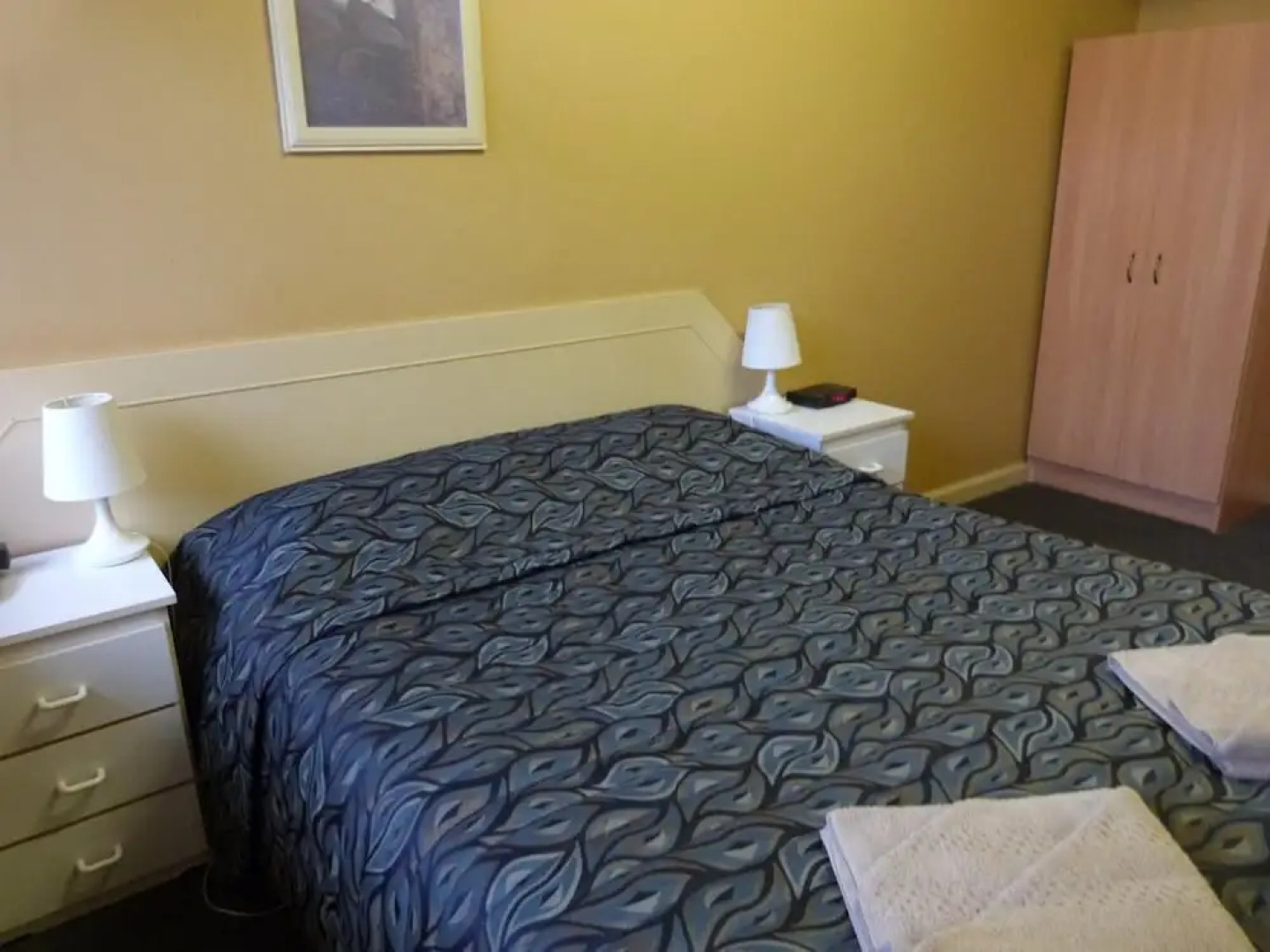 Grand Central Motel