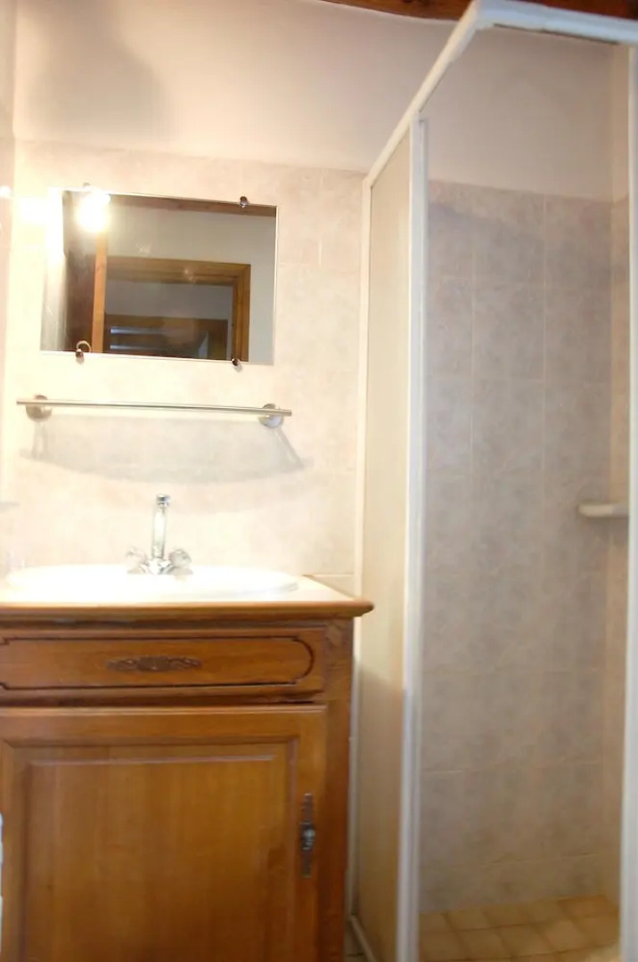 House With 3 Bedrooms in Chambonas, With Pool Access and Furnished Gar