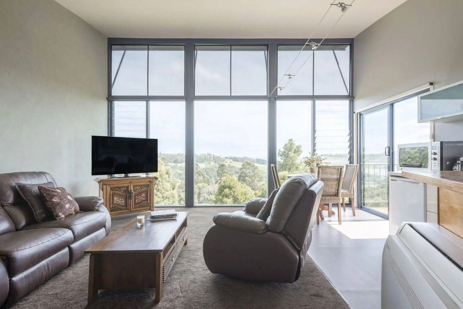 Armalong Winery Chalets