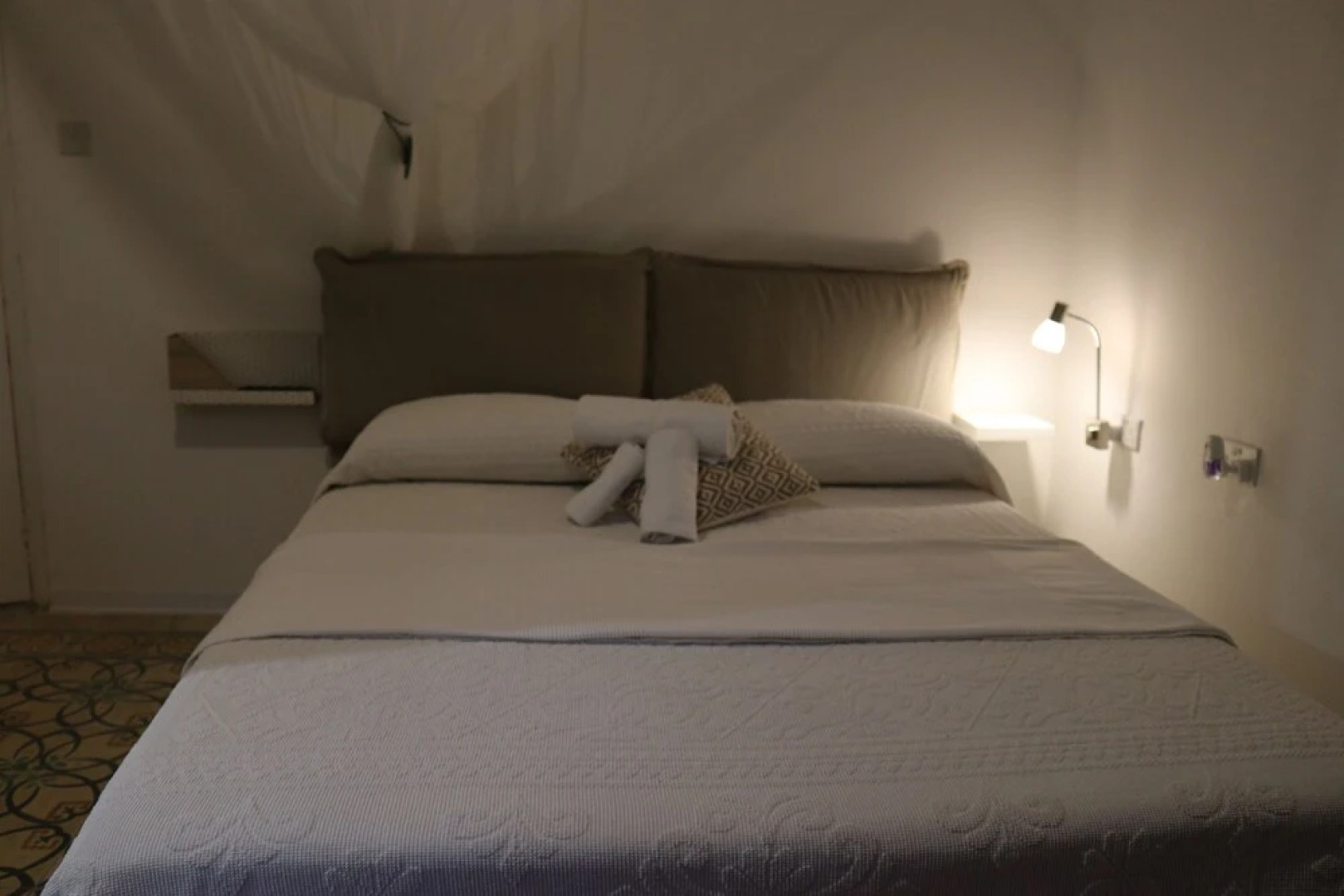 Corto Maltese Guest House