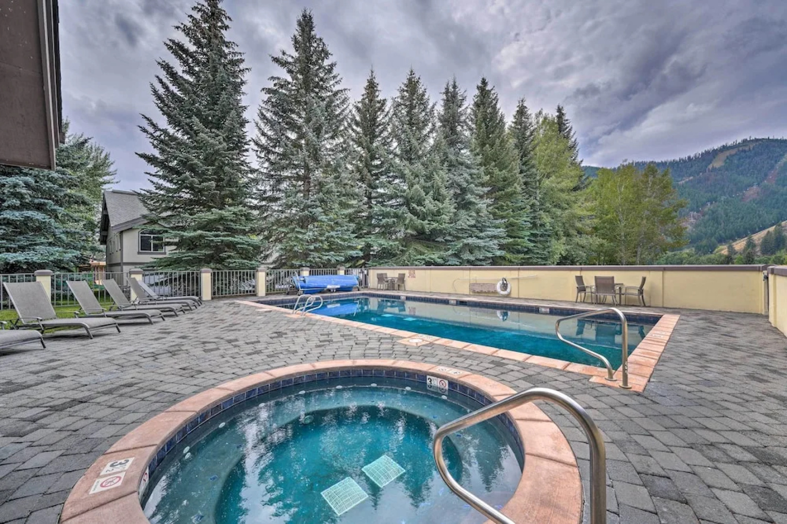 Modern Ketchum Condo: Walk to Dtwn & Ski Lift