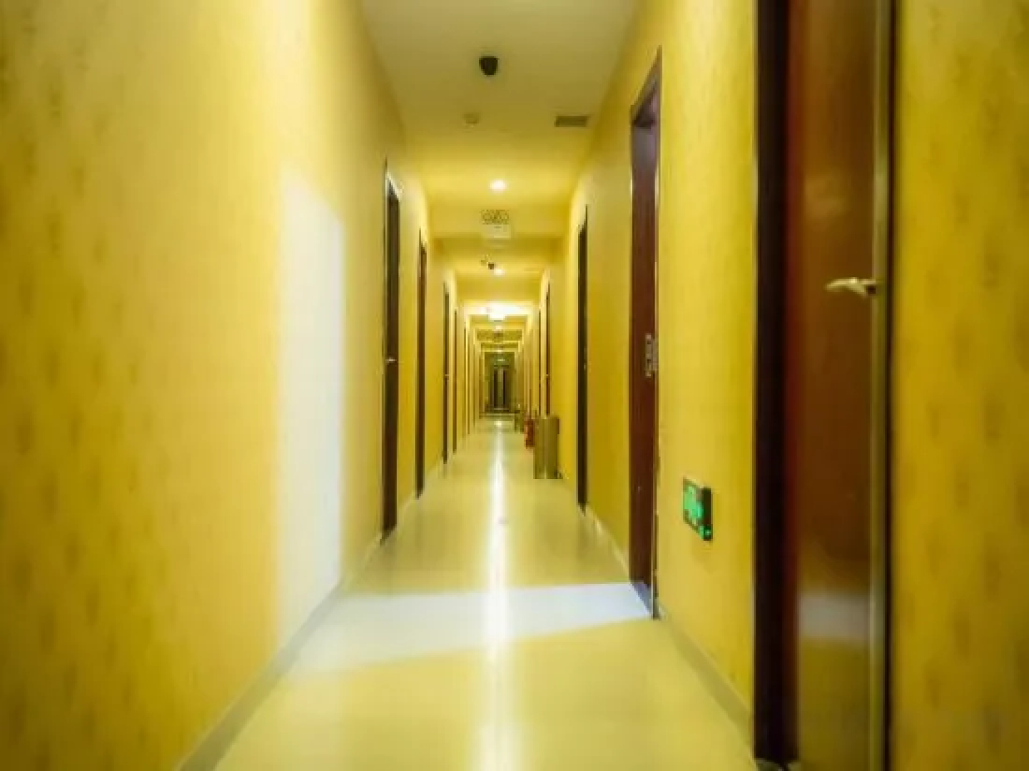 Luhao Express Hotel