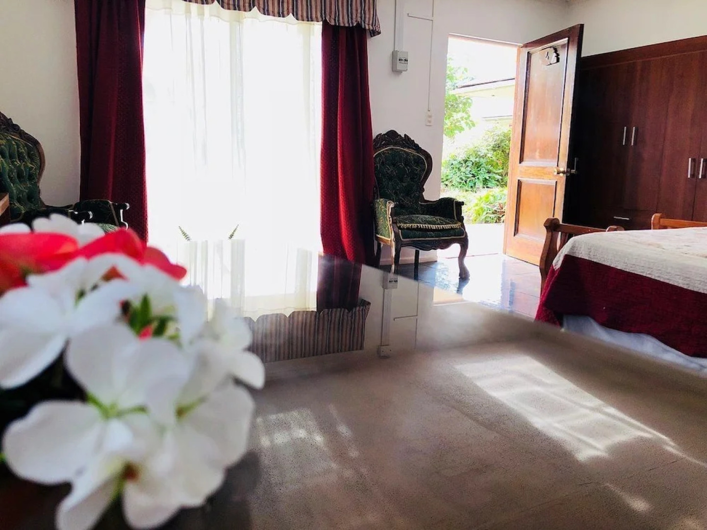 Hotel Oceania Rapa Nui