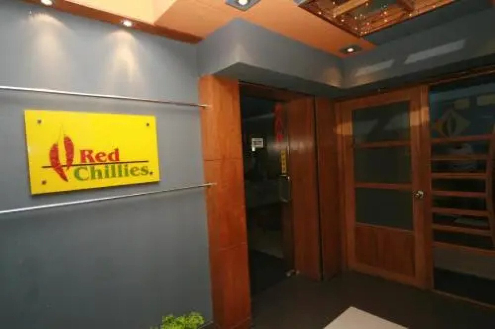 Red Chillies Restaurant and Guest house