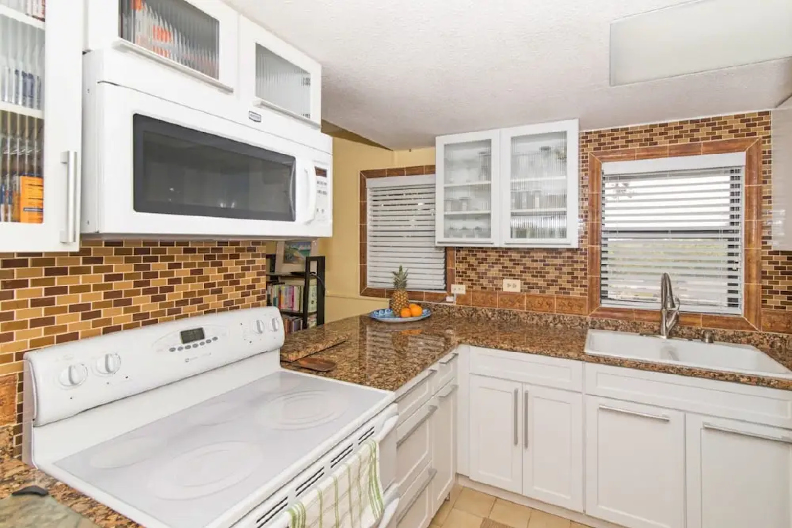 Villas Pappagallo by Cayman Villas