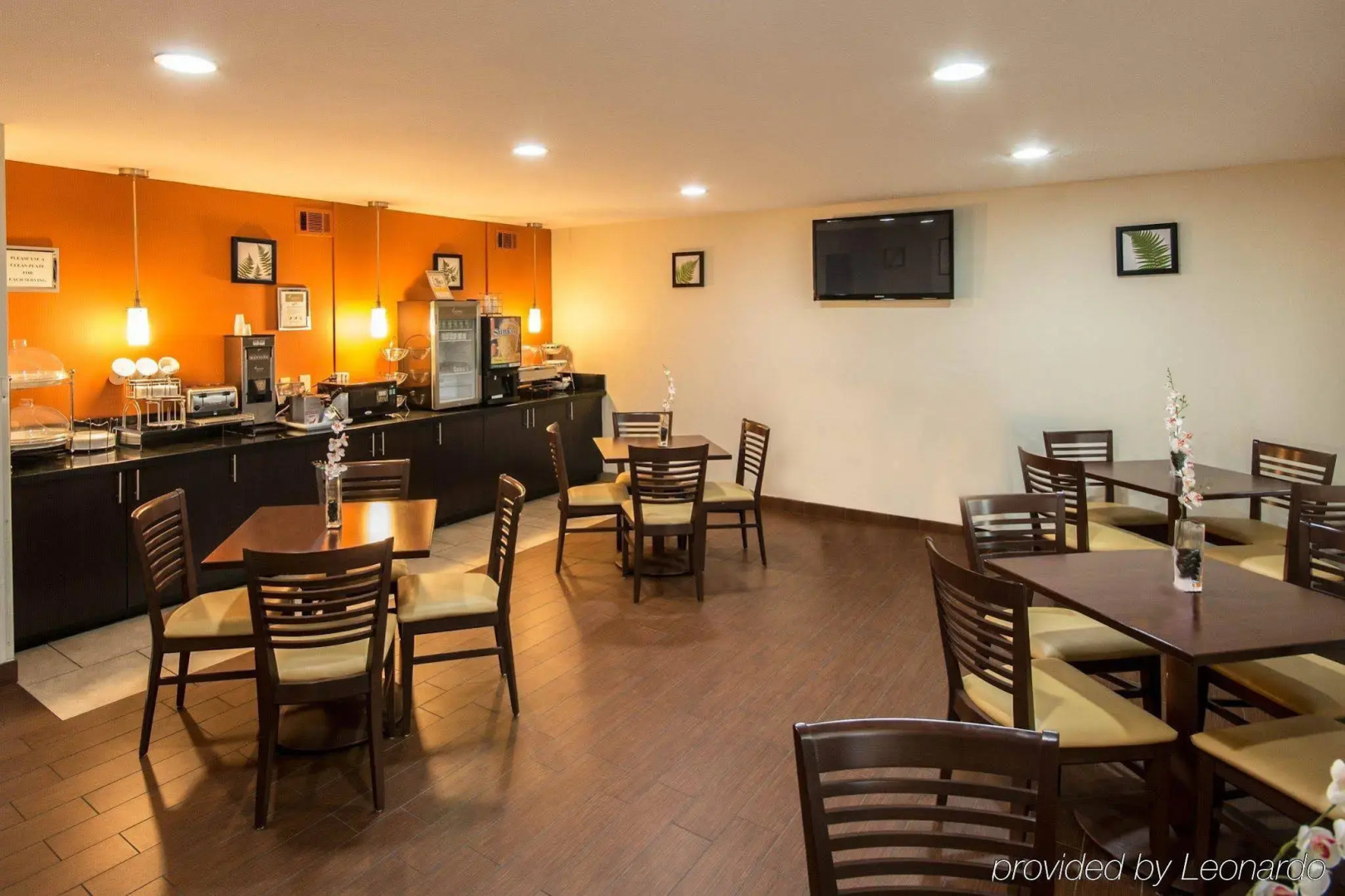 Clarion Inn & Suites DFW North