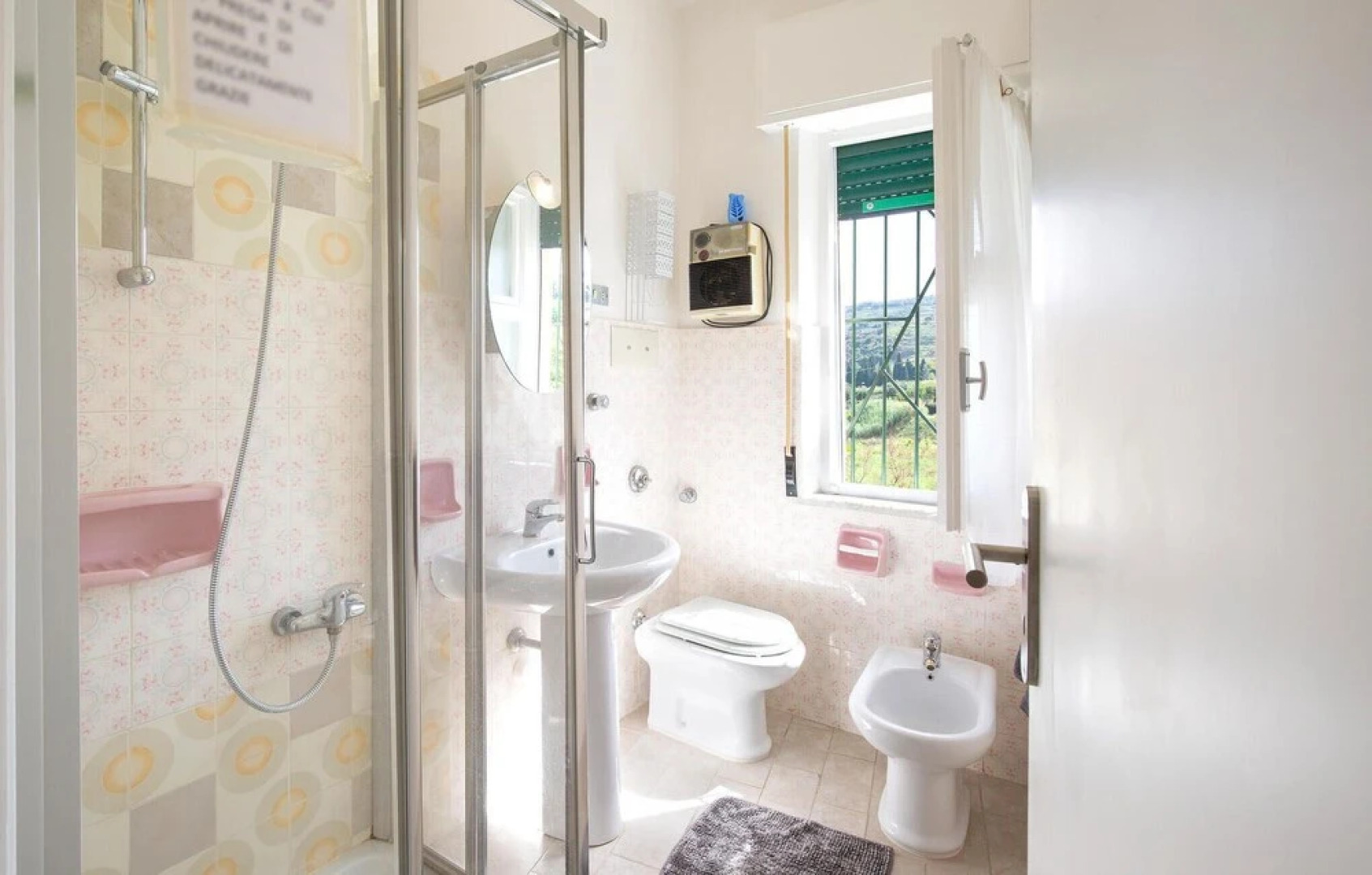 Stunning Home in Villa San Giovanni With 4 Bedrooms and Wifi