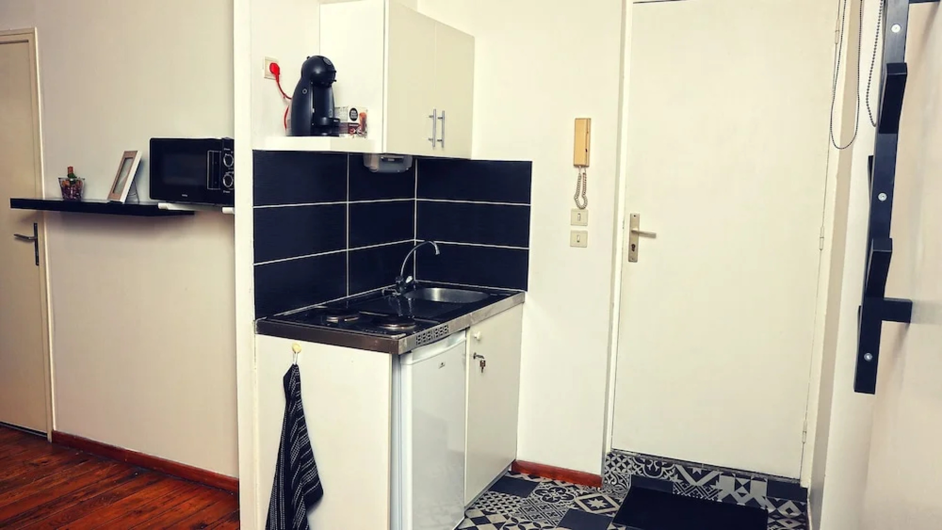 Le Pasteur Superdole