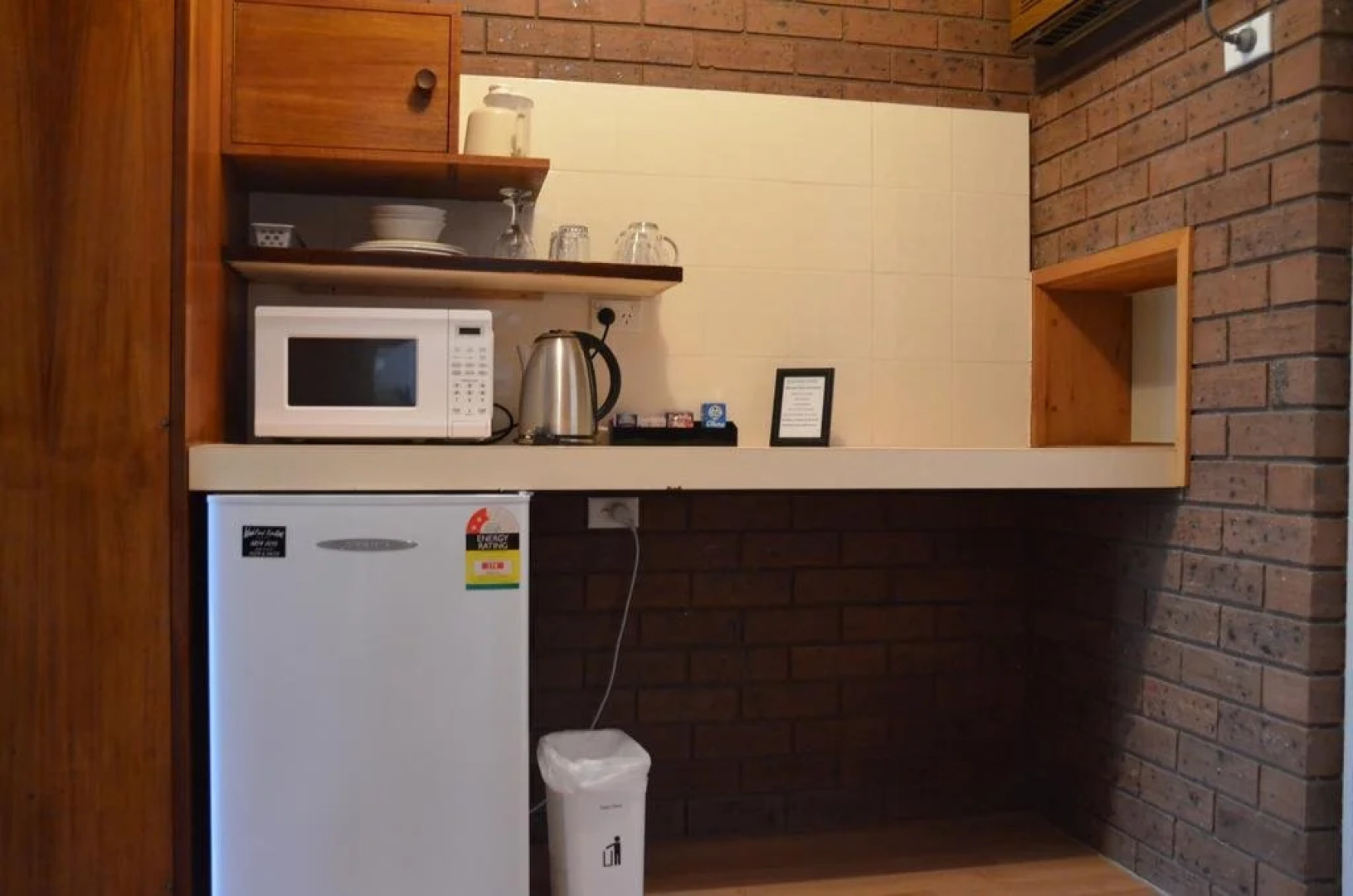 Kingswood Motel  Apartments