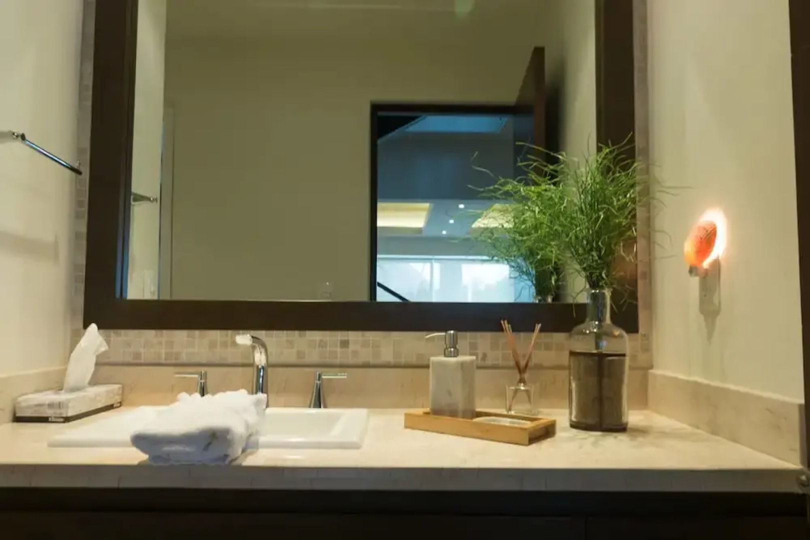 Casa Caleta, Surrounded by Nature, Ideal for Large Groups