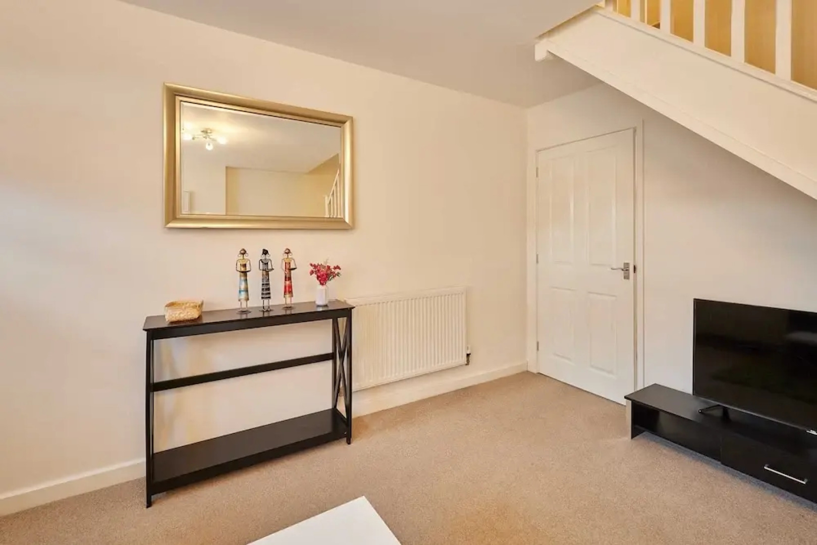 Host Stay Happy Home