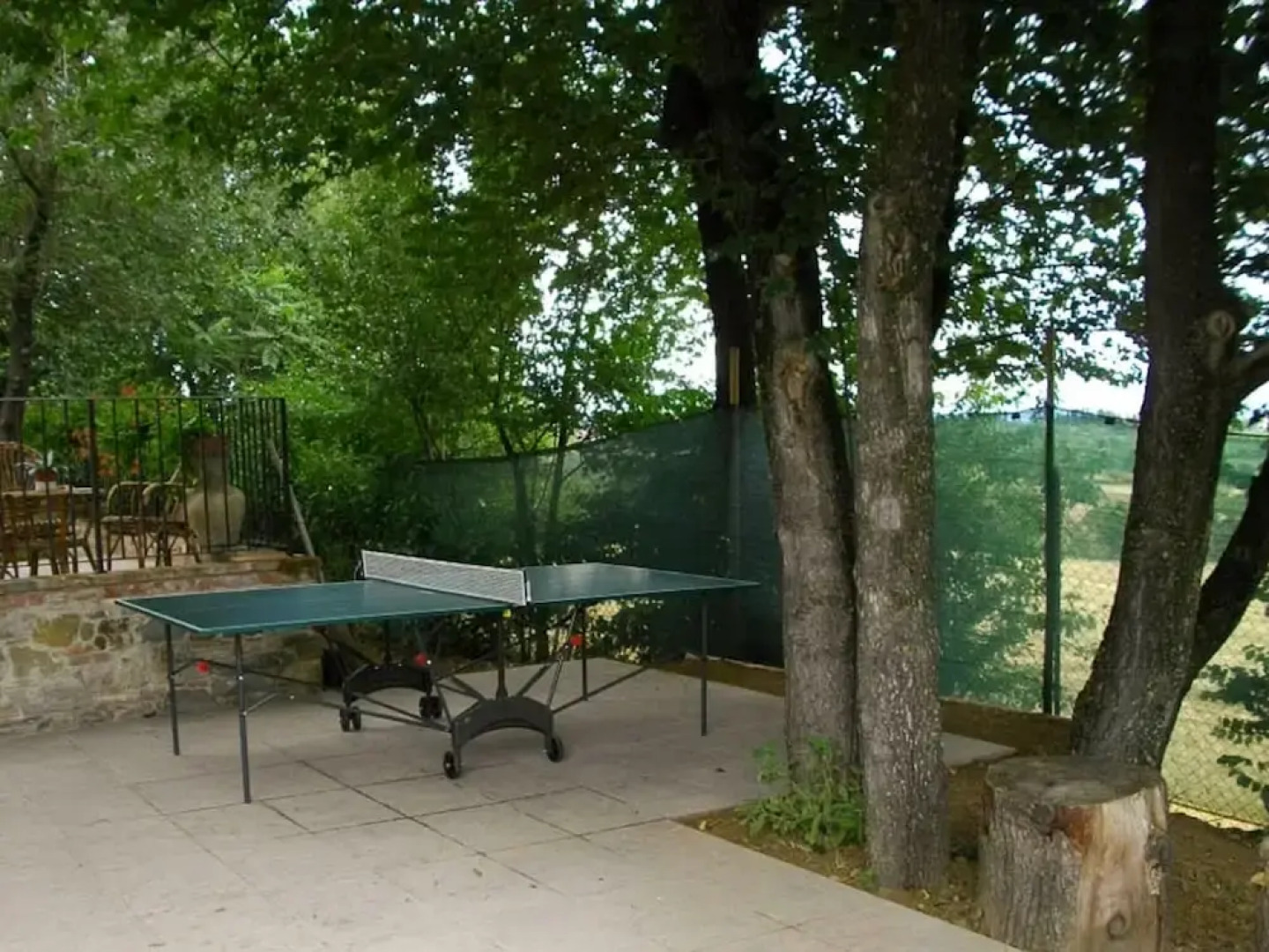 Elegant Castle Stay With Pool