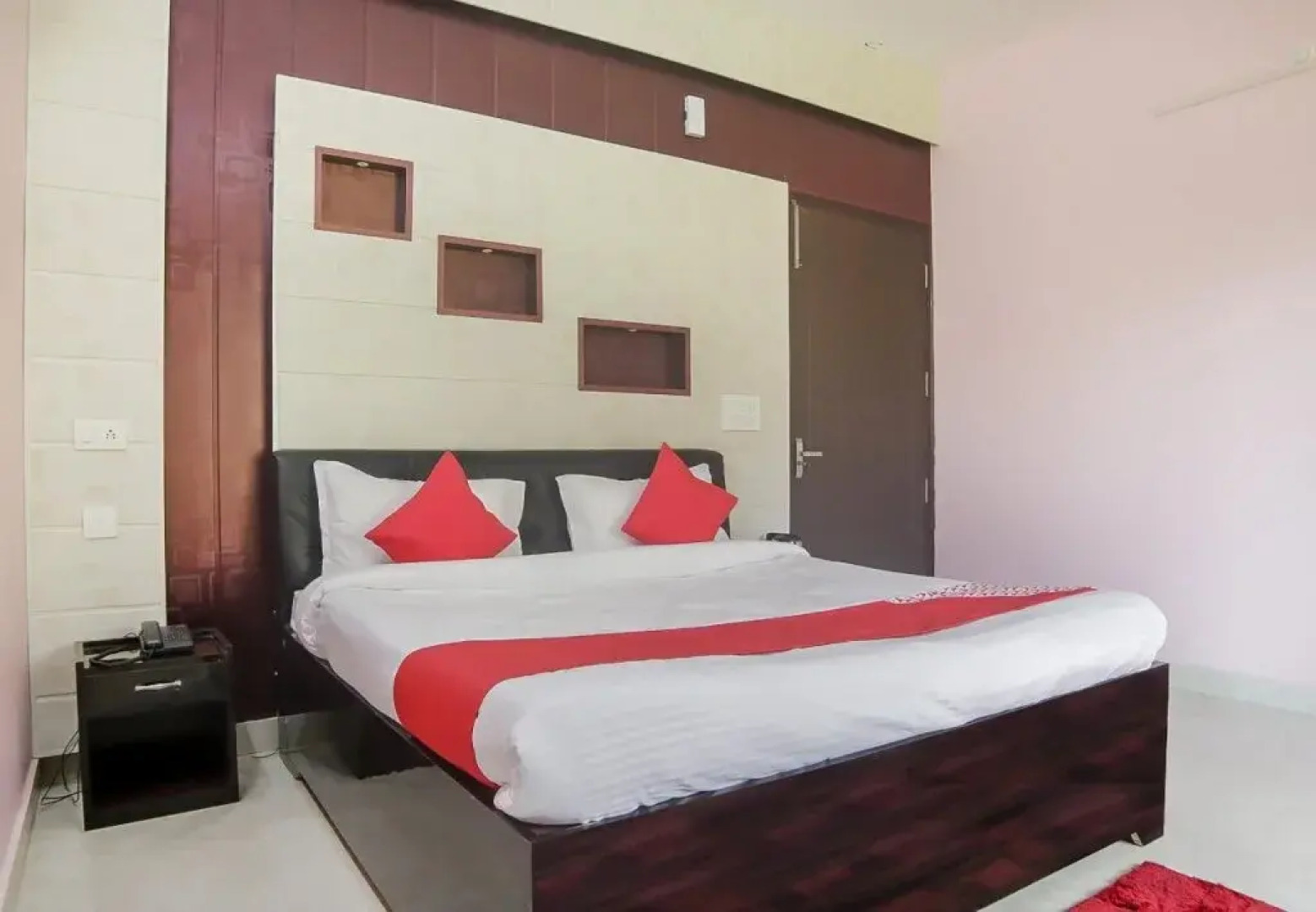 Satkar Hotel By OYO Rooms