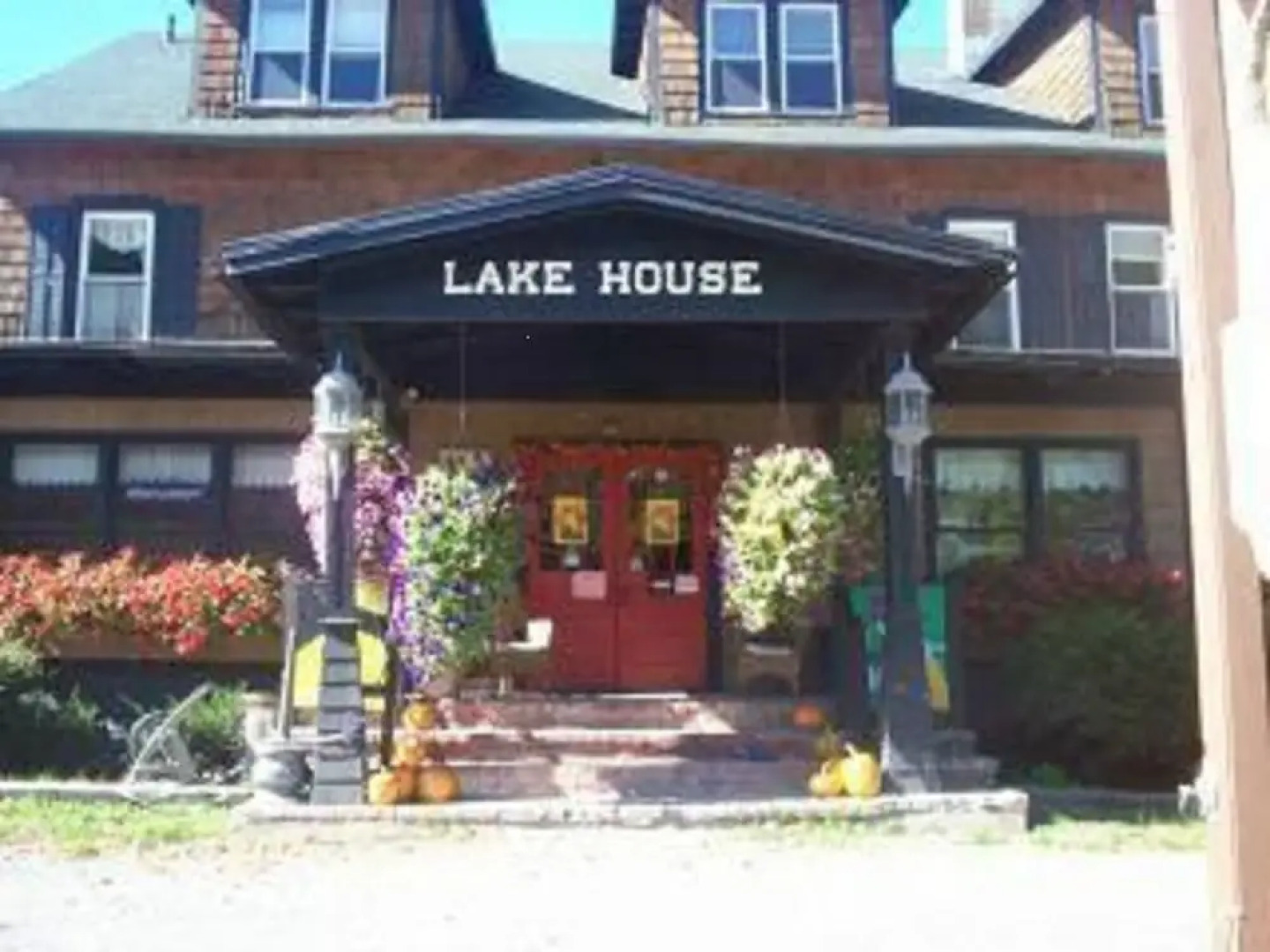 Lake House
